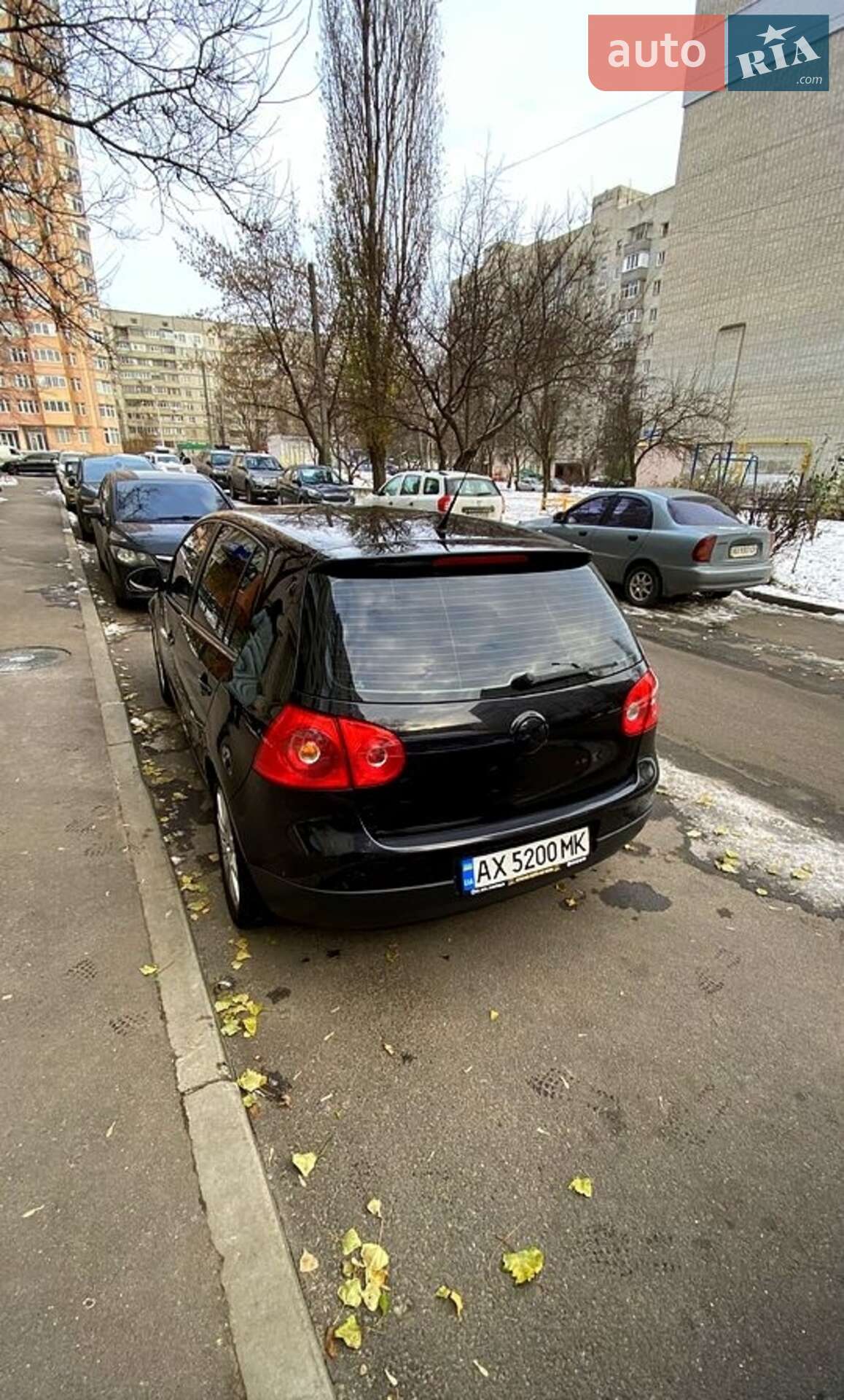 VOLKSWAGEN GOLF 2005