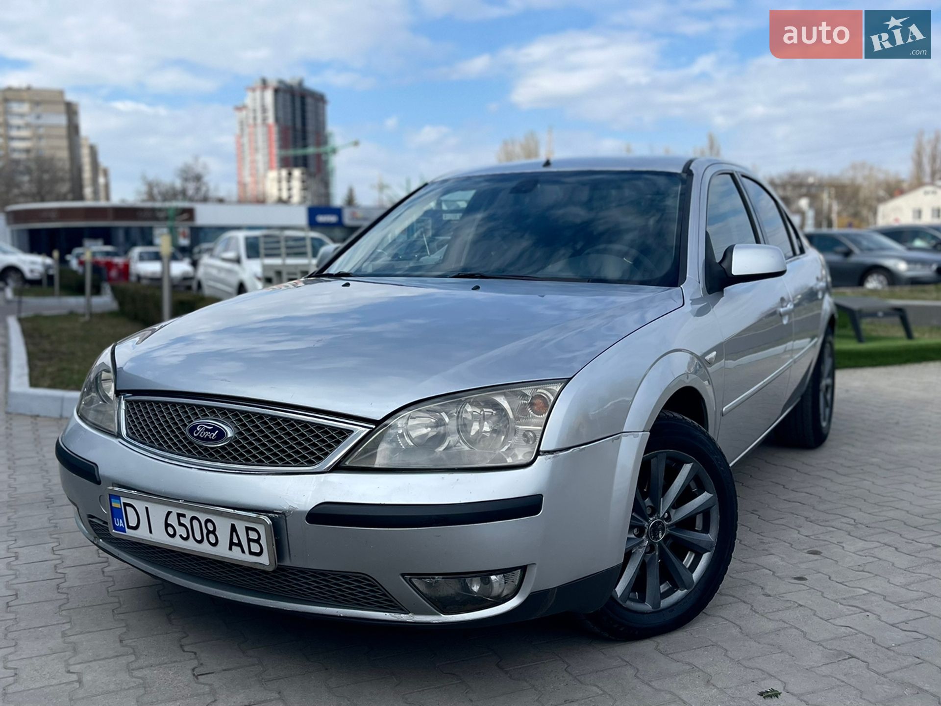 FORD MONDEO 2004