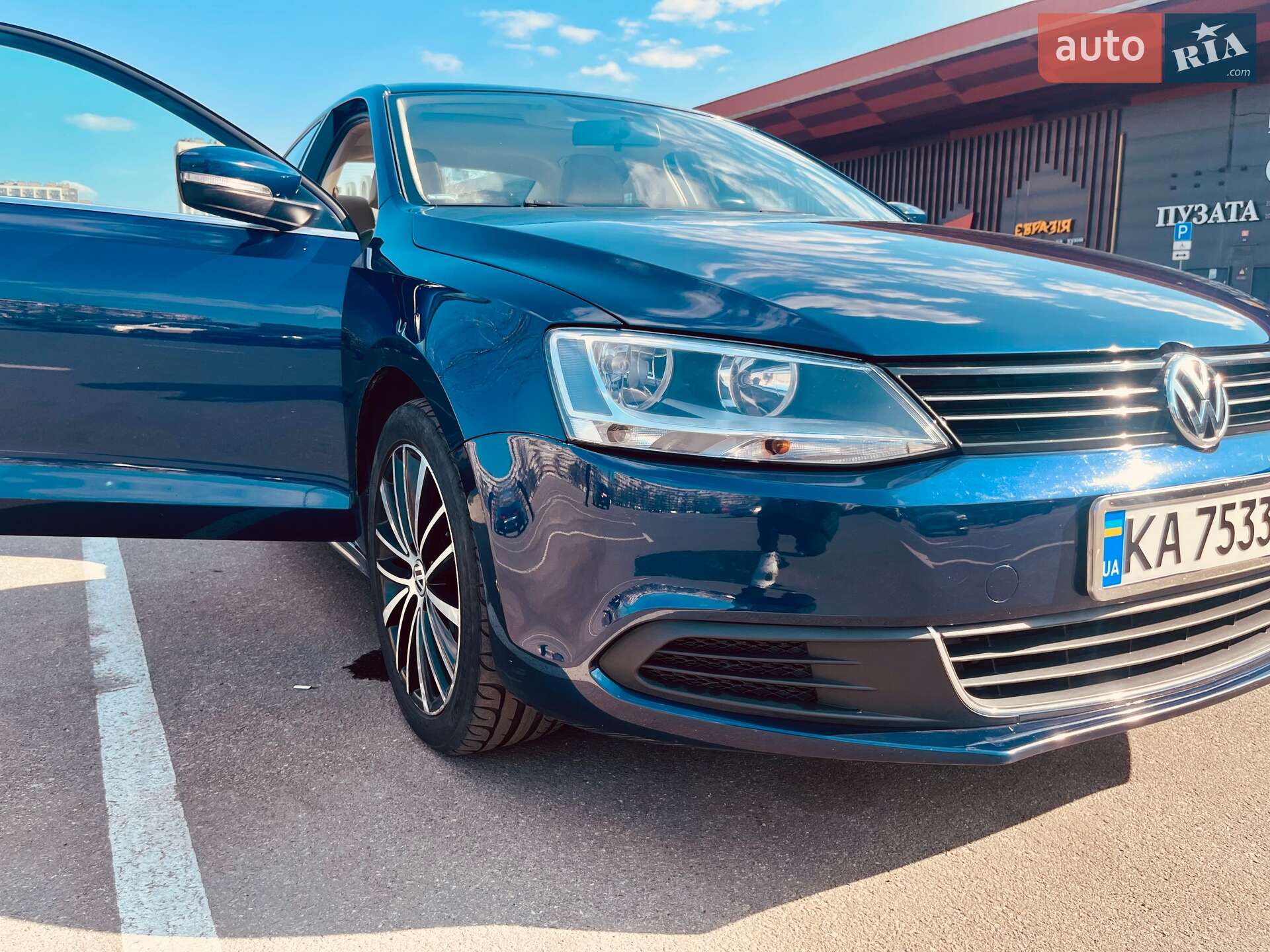 VOLKSWAGEN JETTA 2012