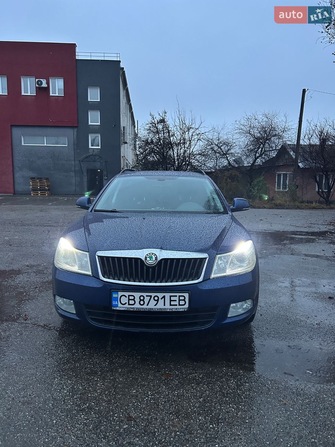 Головне фото звіту автомобіля SKODA OCTAVIA 2011
