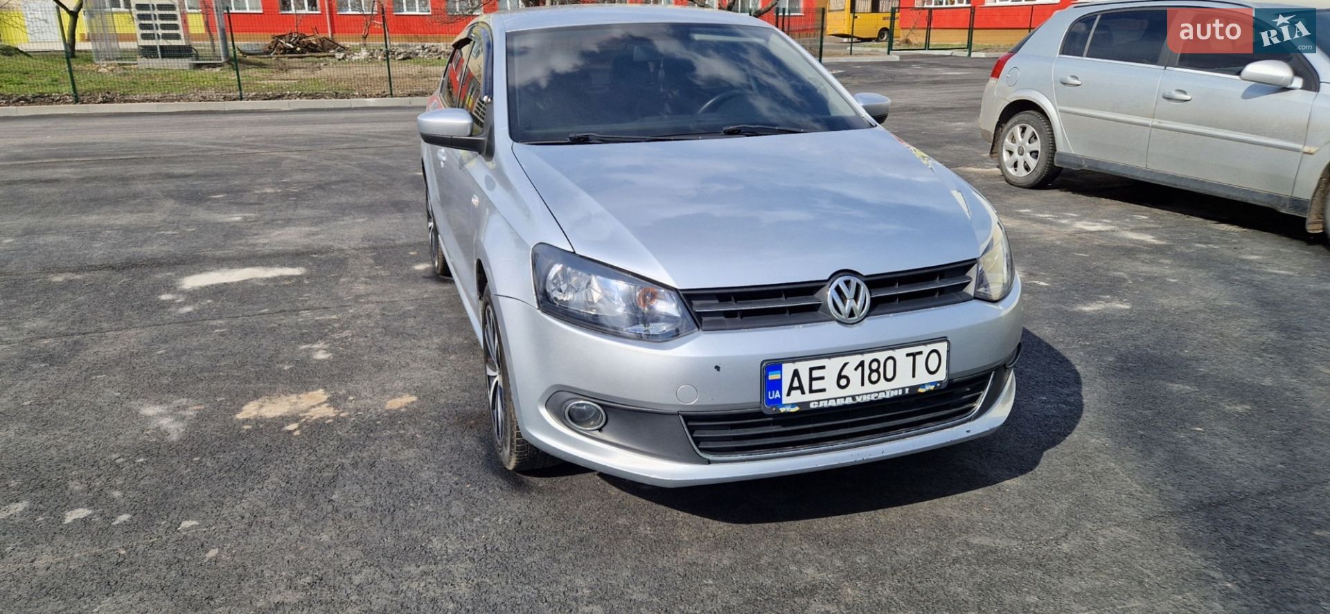 VOLKSWAGEN POLO 2011