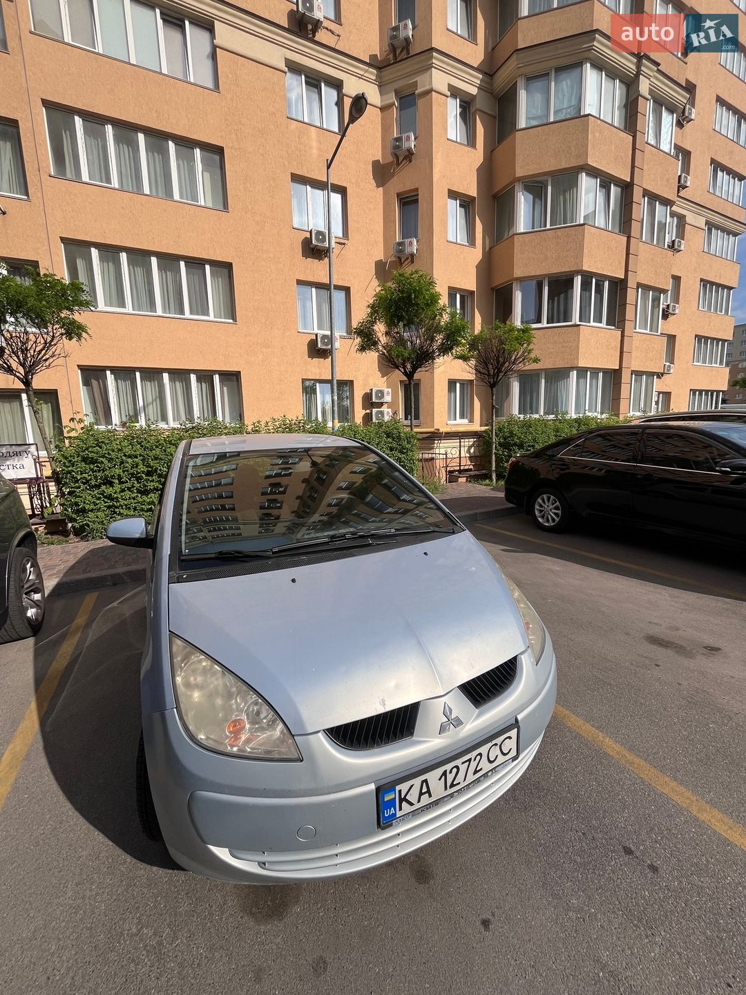 Головне фото звіту автомобіля MITSUBISHI COLT 2006