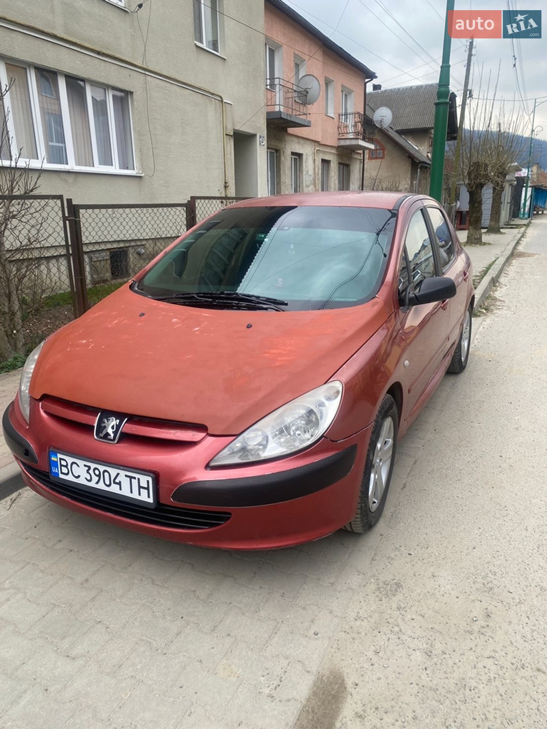 Головне фото звіту автомобіля PEUGEOT 307 2002