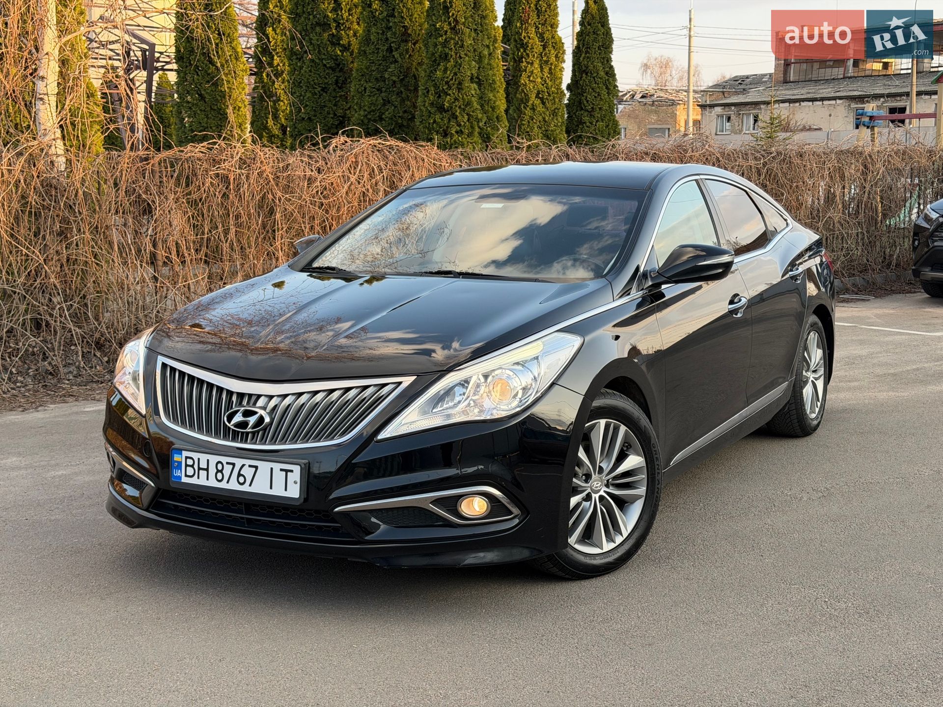 HYUNDAI GRANDEUR 2016