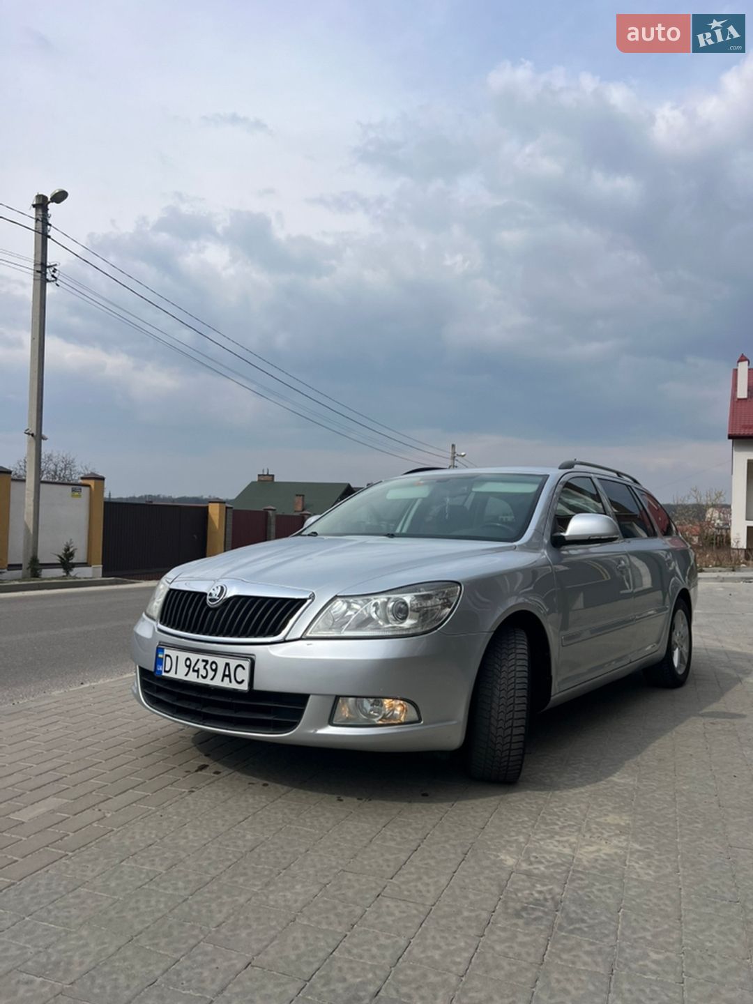 Головне фото звіту автомобіля SKODA OCTAVIA 2012
