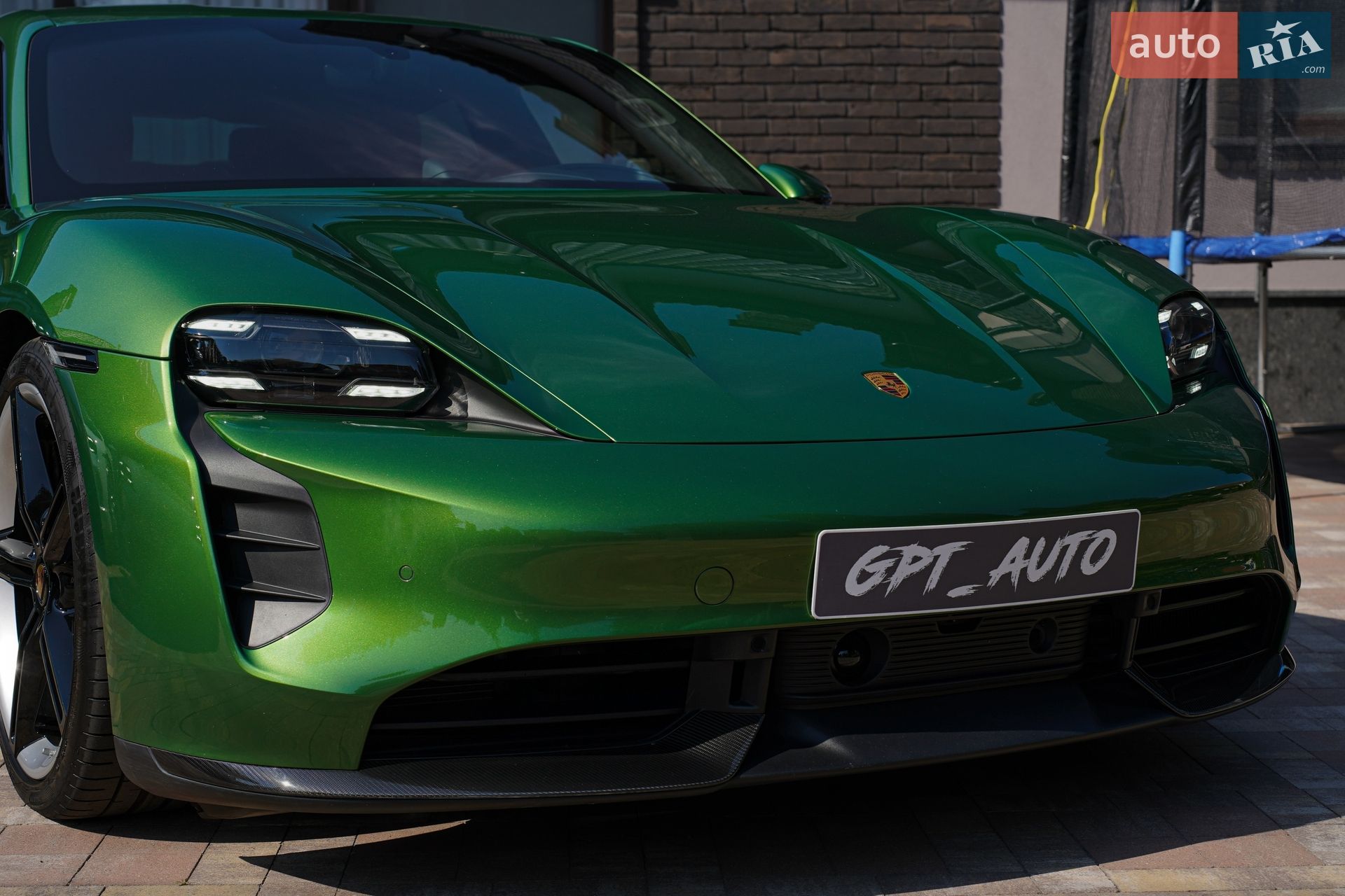 PORSCHE TAYCAN TURBO S 2022
