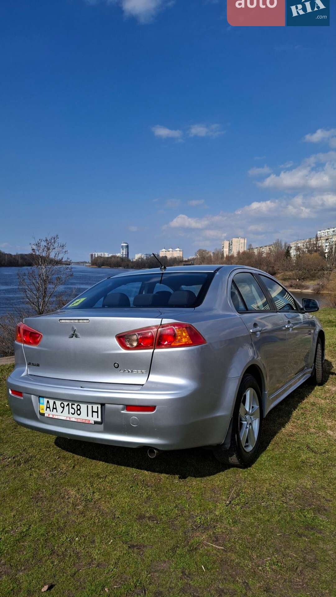 Головне фото звіту автомобіля MITSUBISHI LANCER 2008