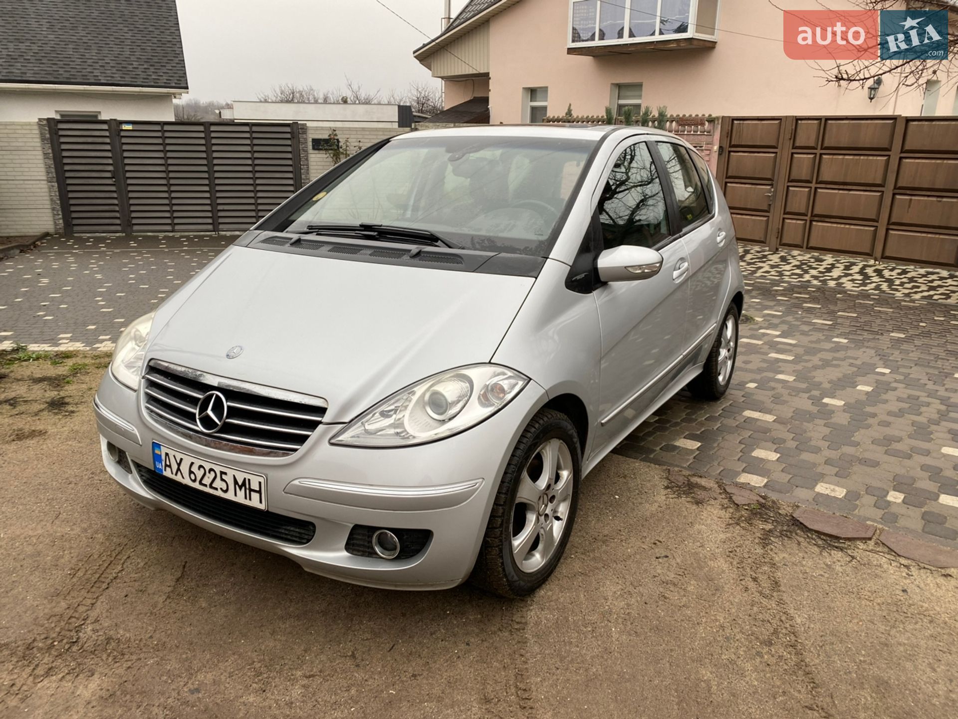 Головне фото звіту автомобіля MERCEDES-BENZ A 180 2006
