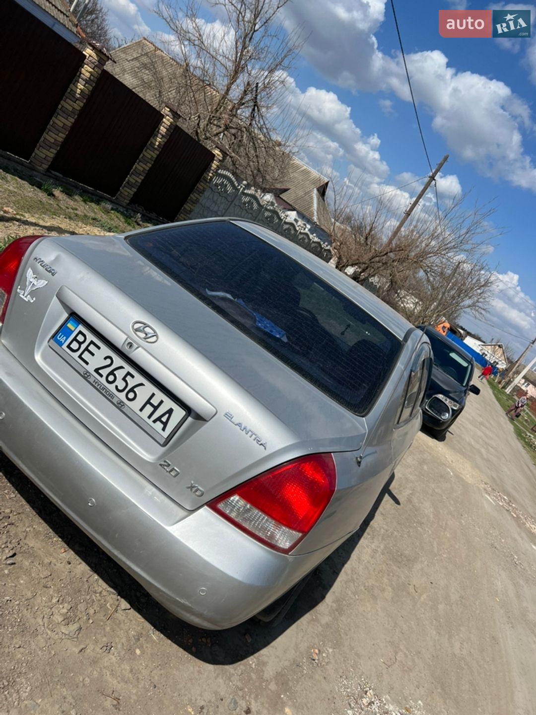 HYUNDAI ELANTRA 2001