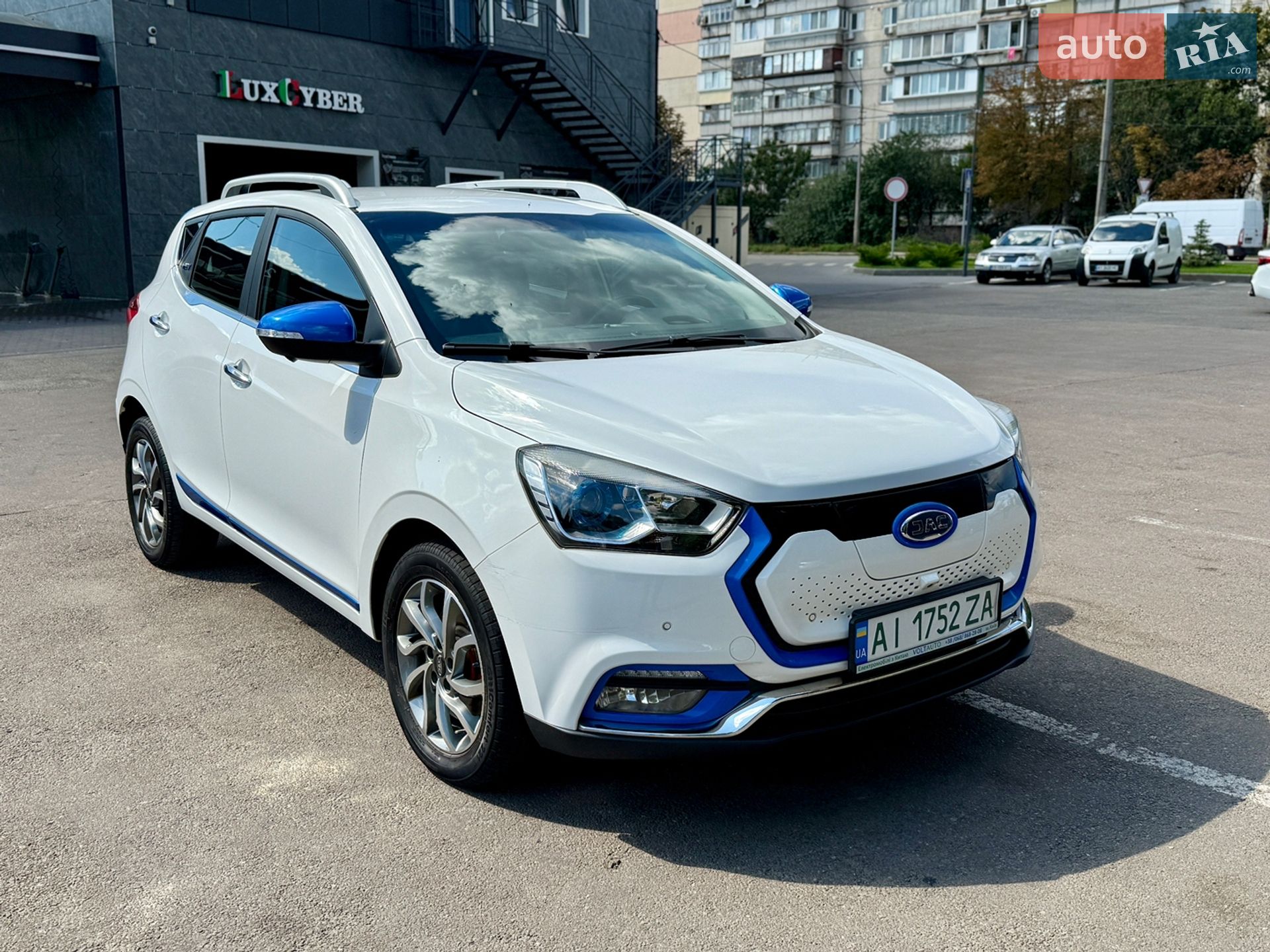 JAC IEV 7S 2018