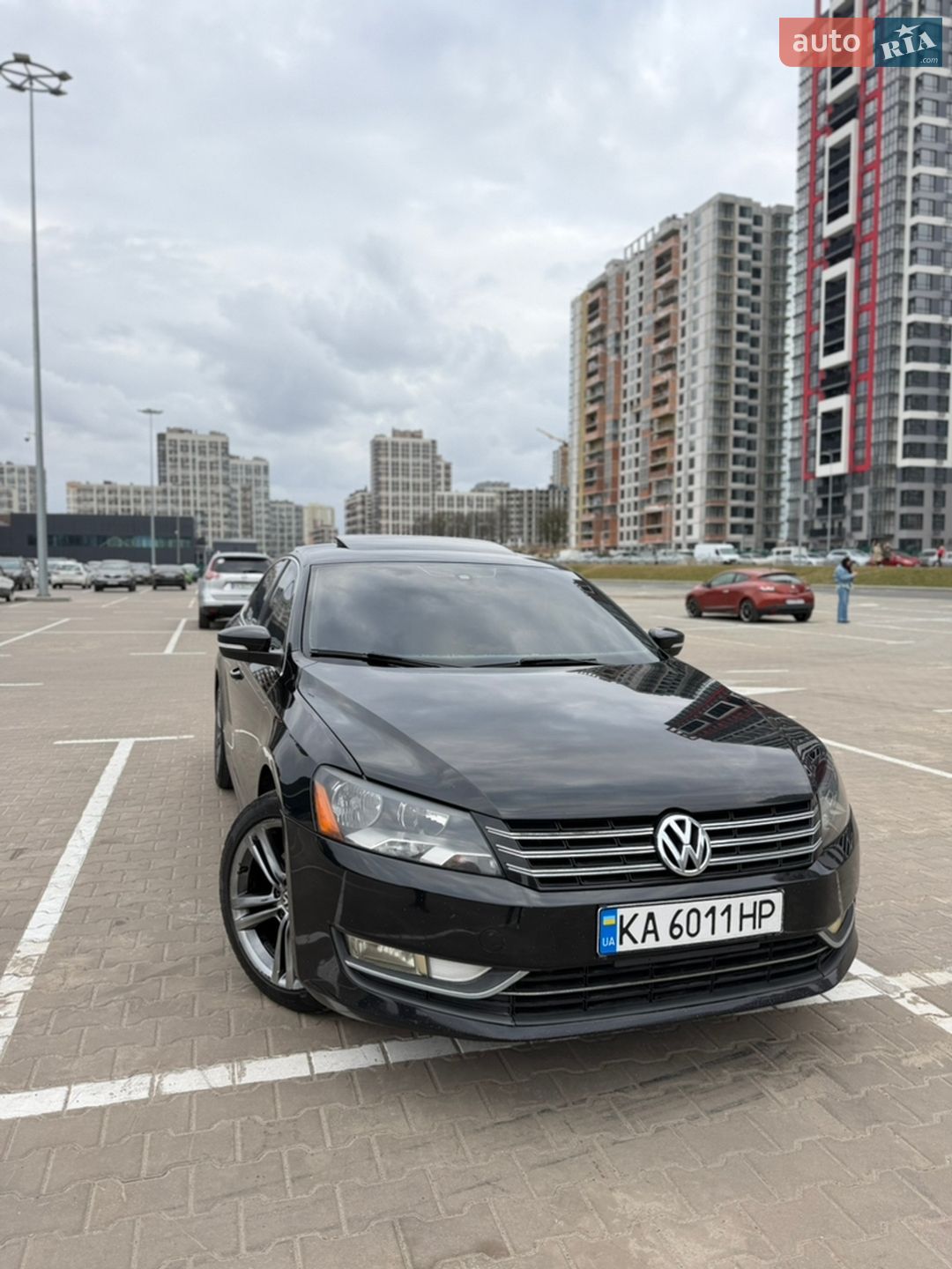 VOLKSWAGEN PASSAT 2013