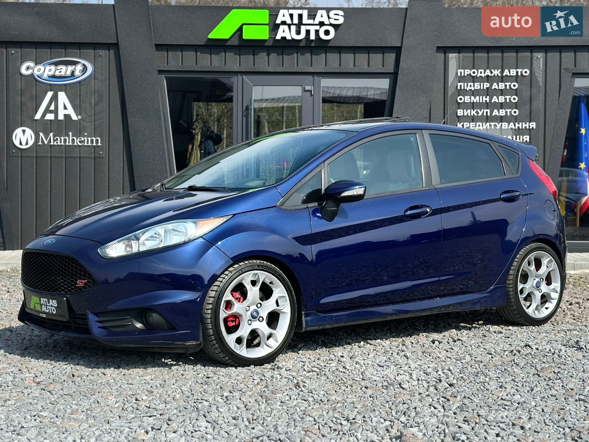 Головне фото звіту автомобіля FORD FIESTA 2015