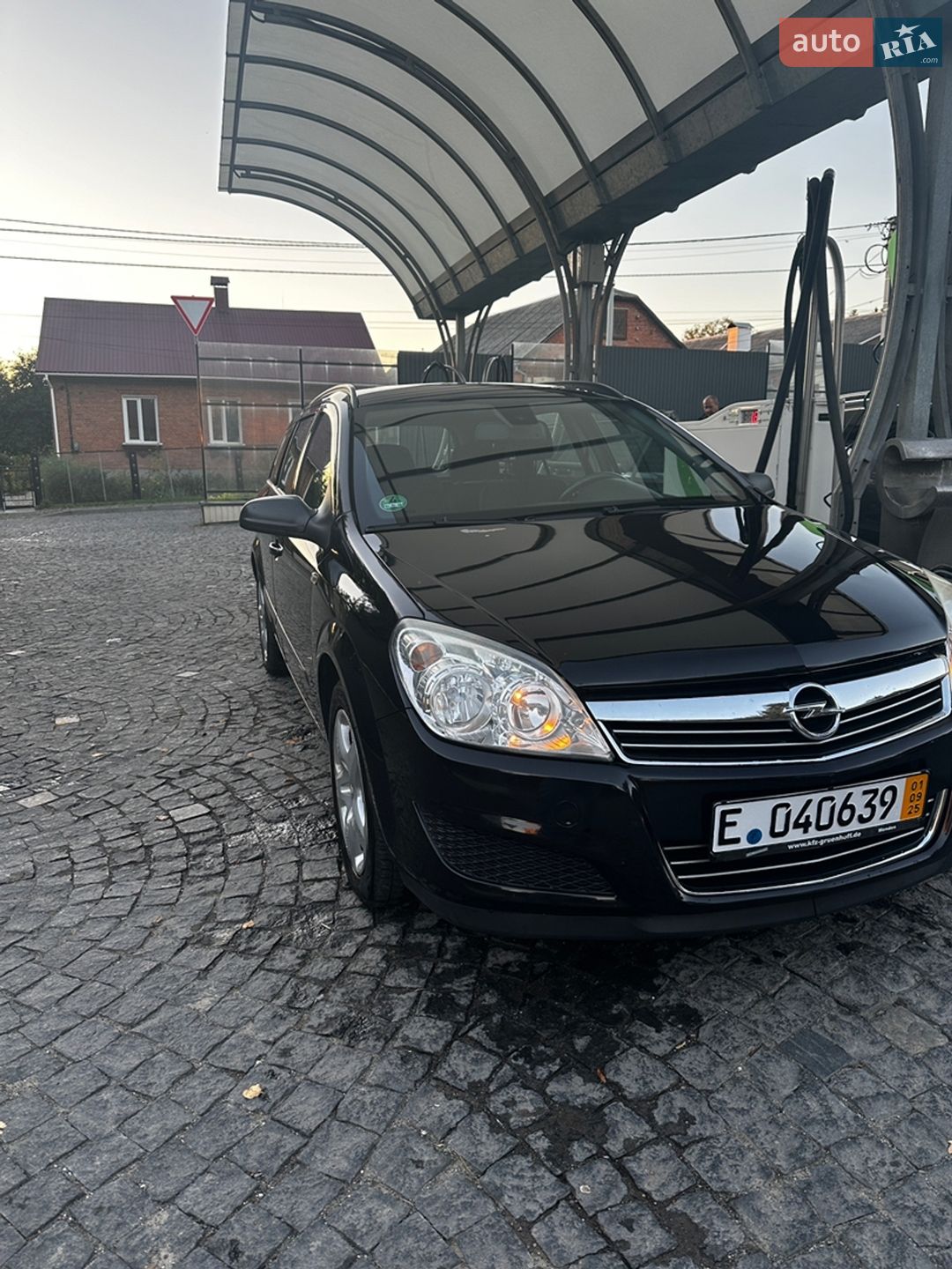 Головне фото звіту автомобіля OPEL ASTRA STATION WAGON 2008