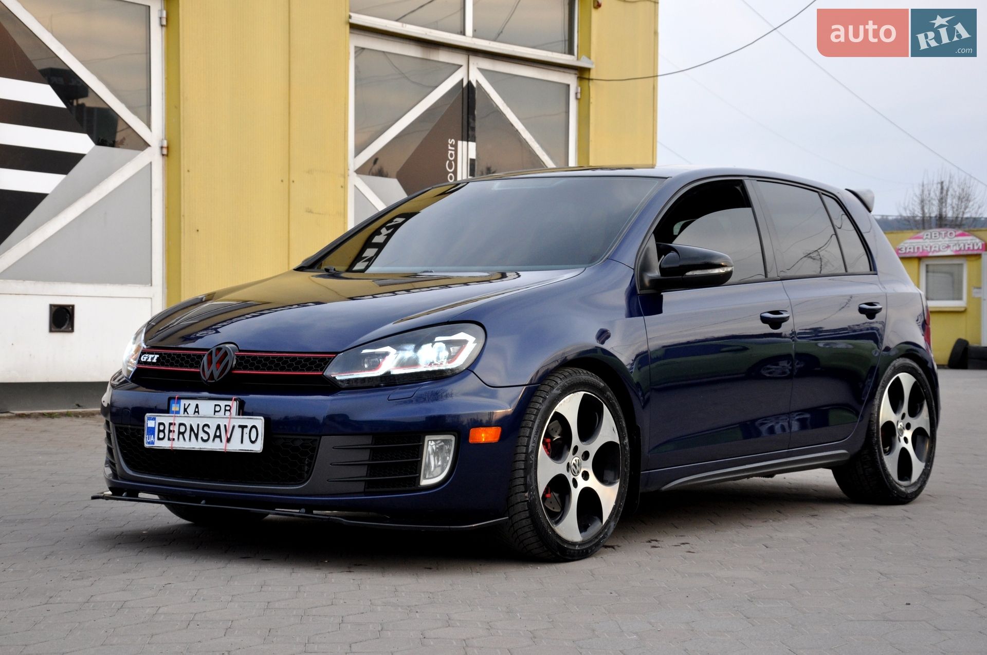 VOLKSWAGEN GOLF 2010