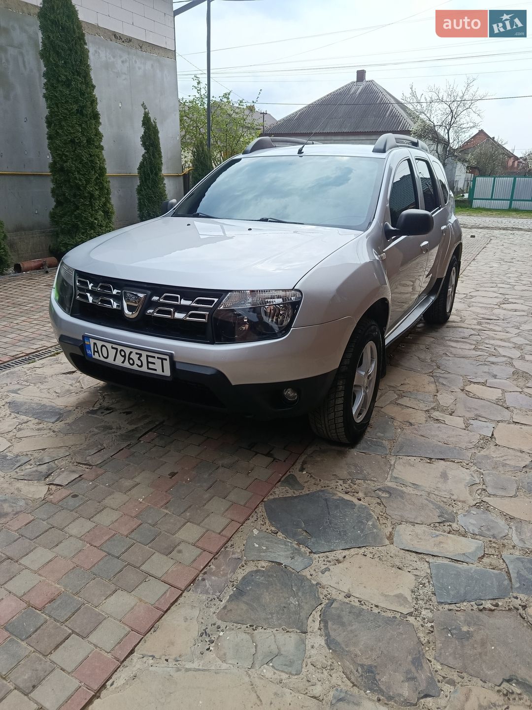 Головне фото звіту автомобіля DACIA DUSTER 2010