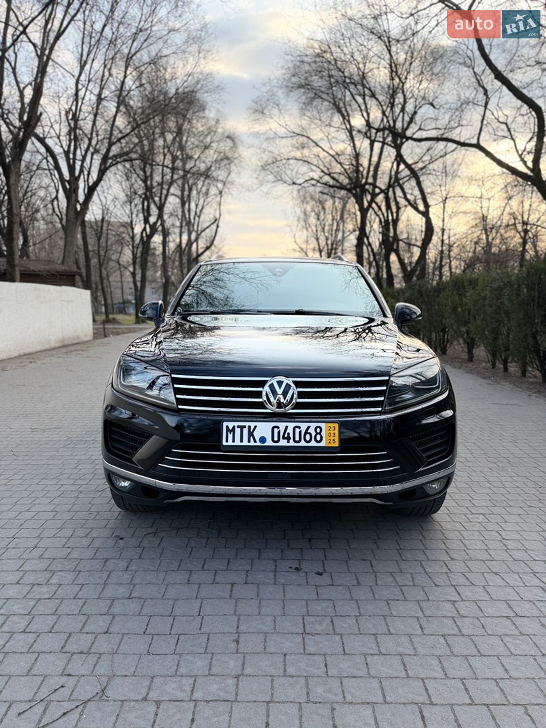 VOLKSWAGEN TOUAREG 2015