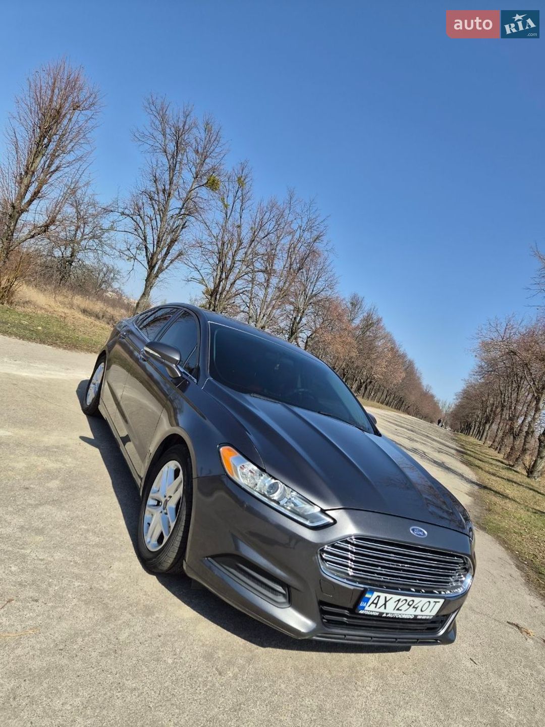 Головне фото звіту автомобіля FORD FUSION 2015