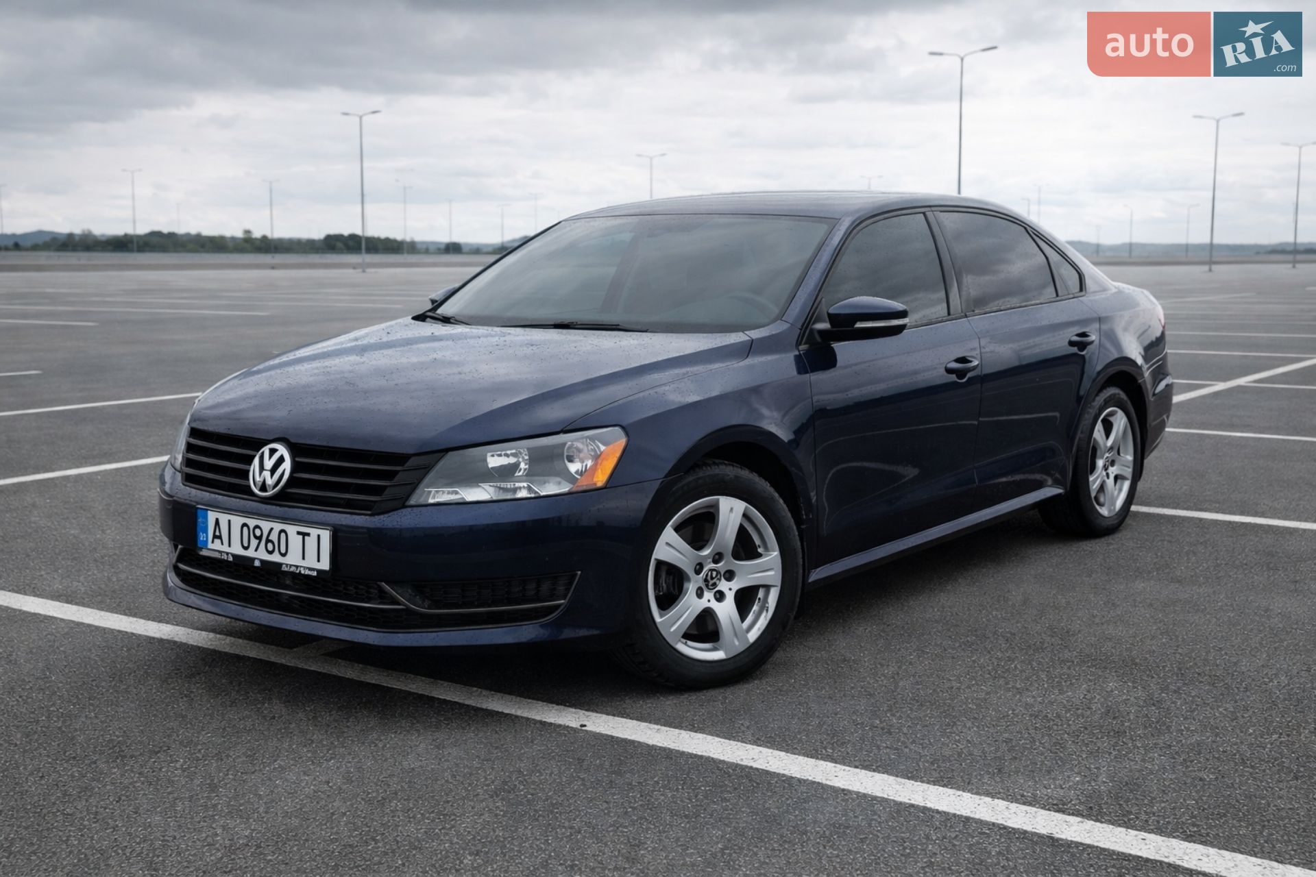 VOLKSWAGEN PASSAT 2014