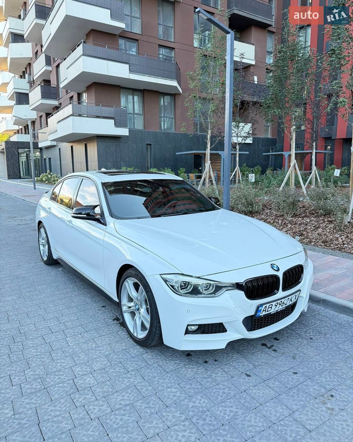BMW 328D 2016