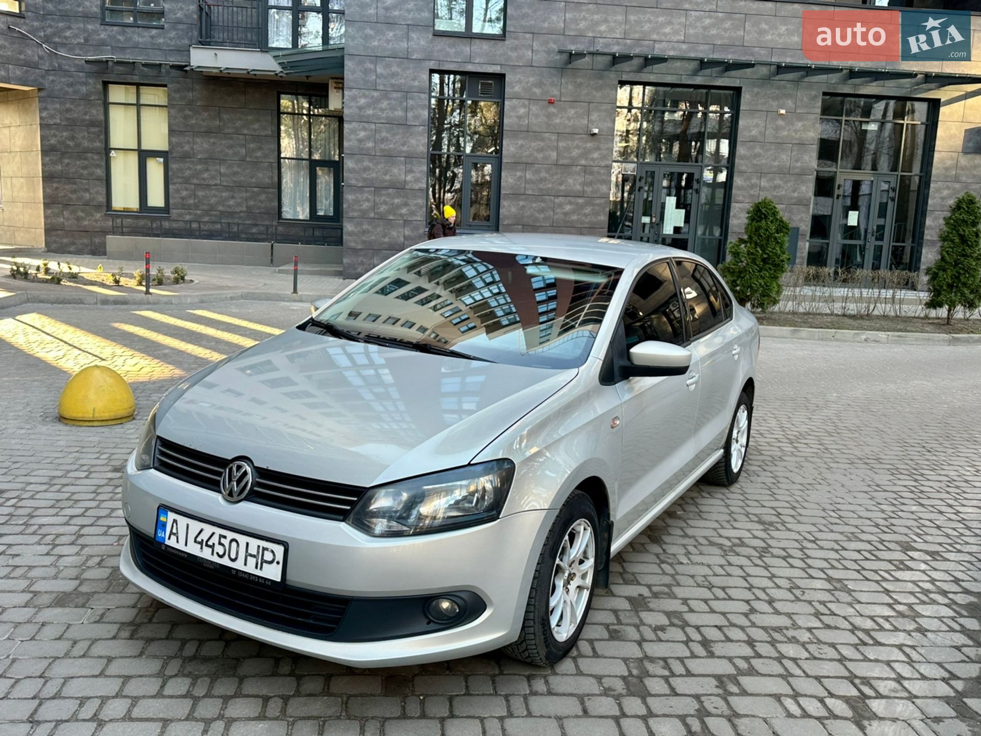 VOLKSWAGEN POLO 2011