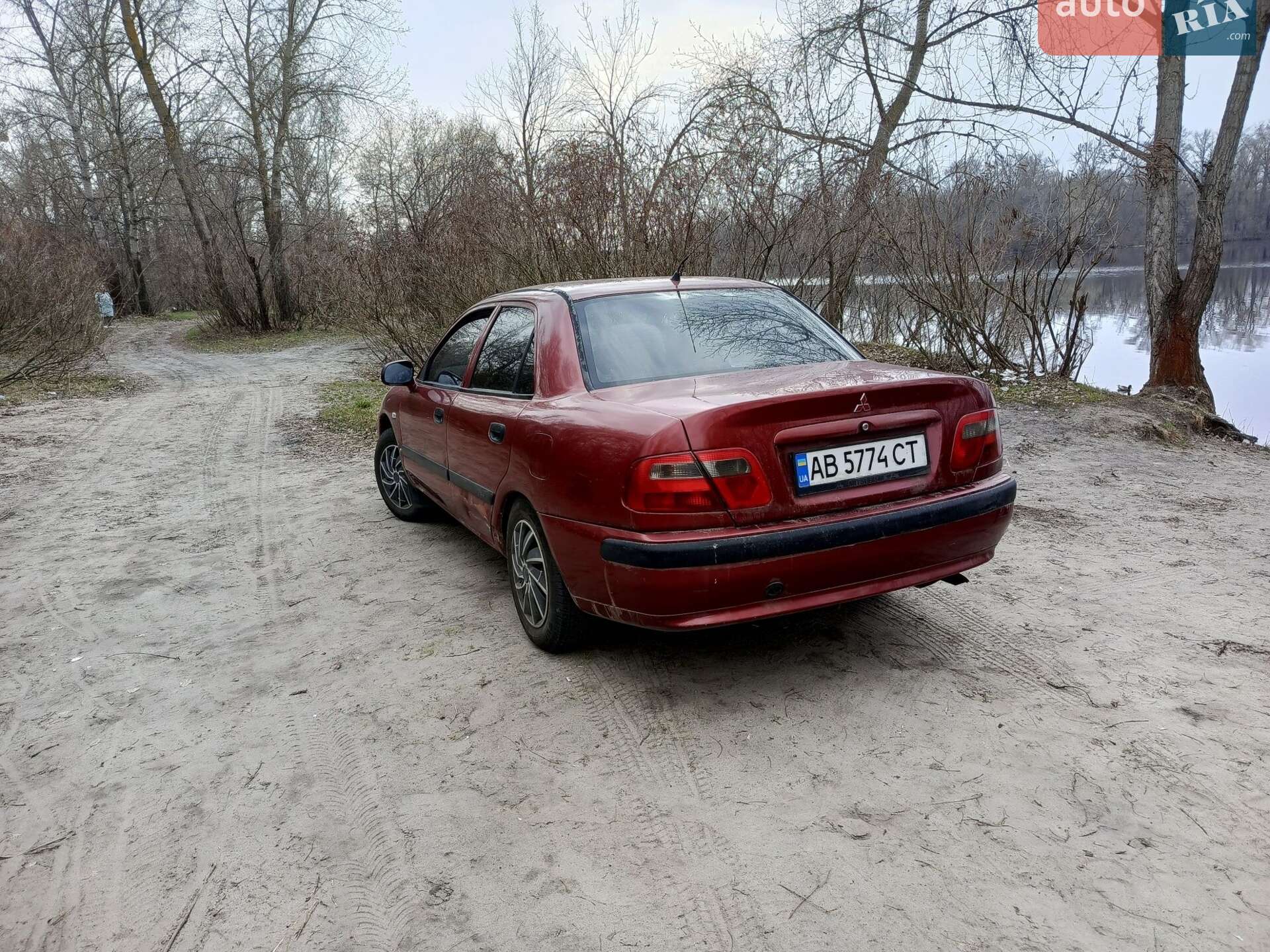 MITSUBISHI CARISMA 1999