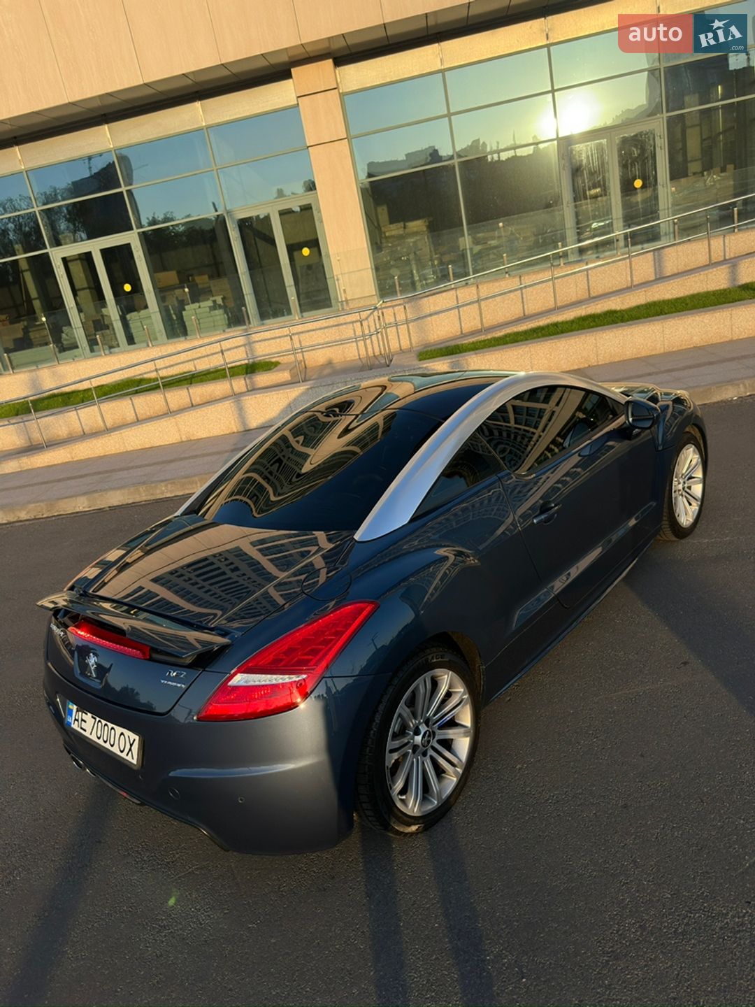 PEUGEOT RCZ 2012
