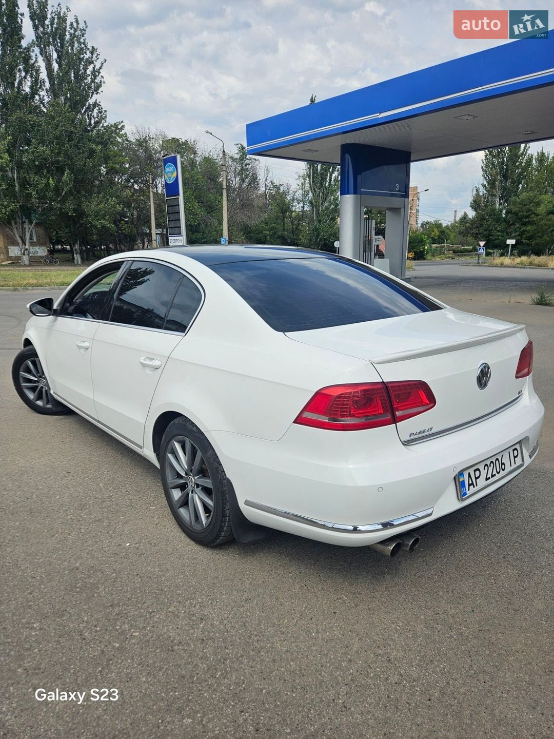 VOLKSWAGEN PASSAT 2012