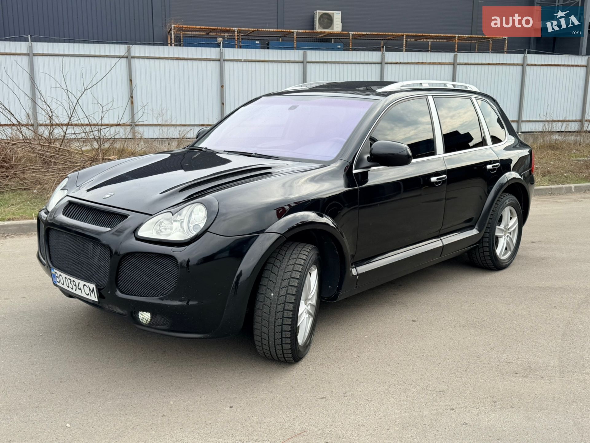 Головне фото звіту автомобіля PORSCHE CAYENNE 2005