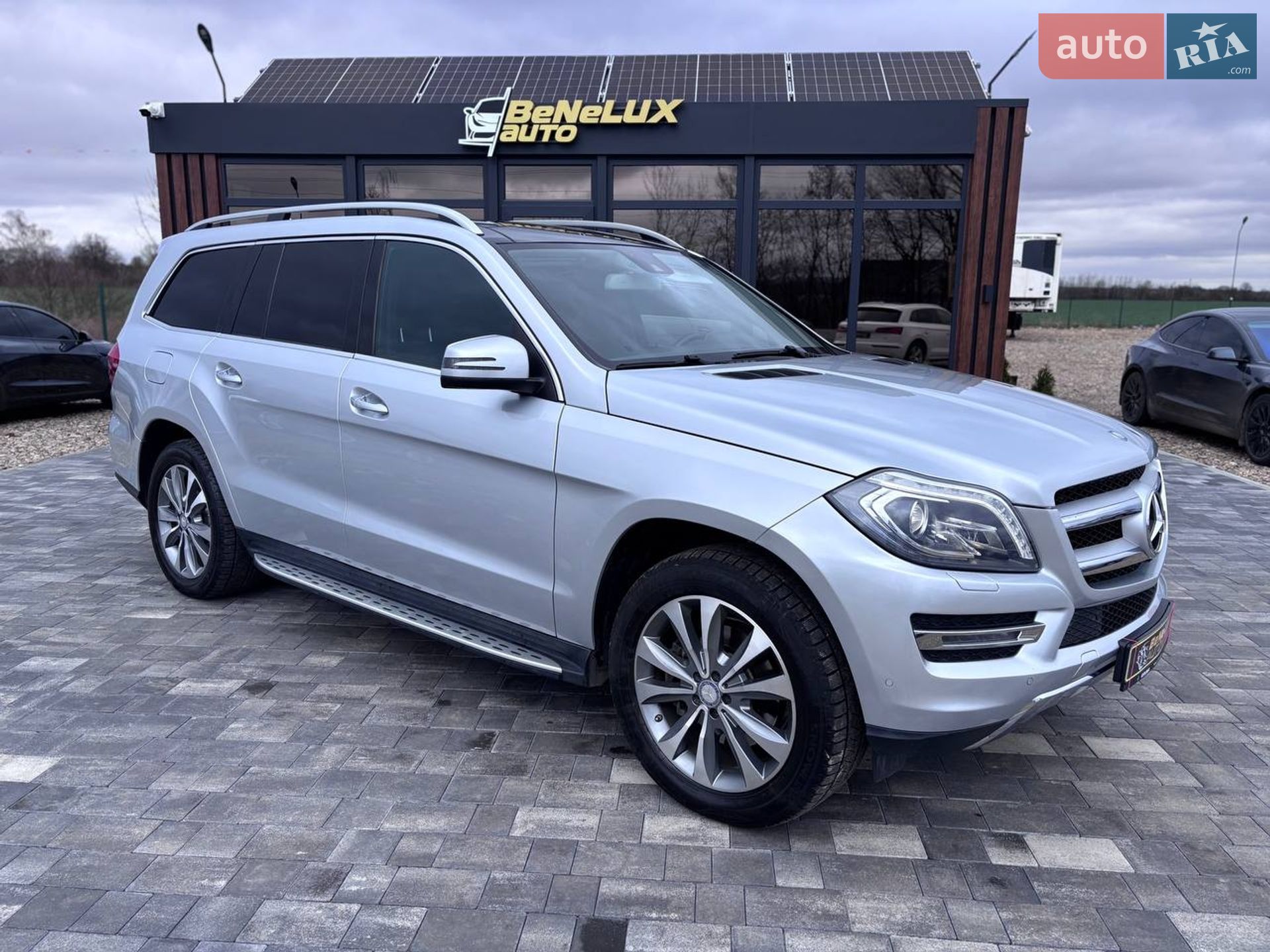 MERCEDES-BENZ GL 450 2015