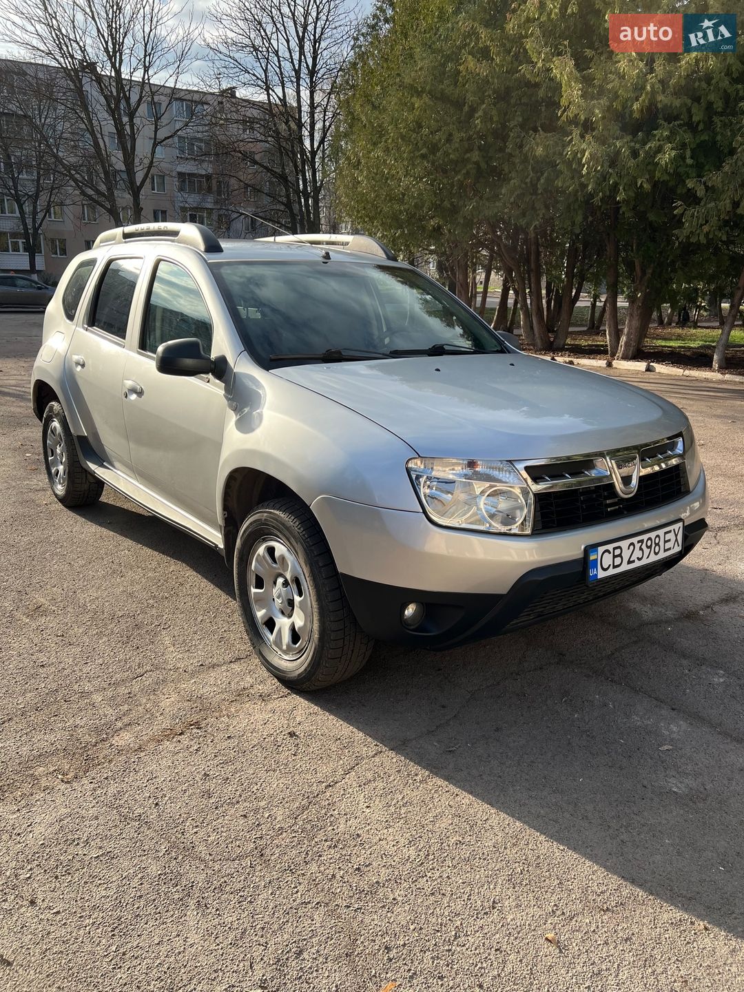 Головне фото звіту автомобіля DACIA DUSTER 2011