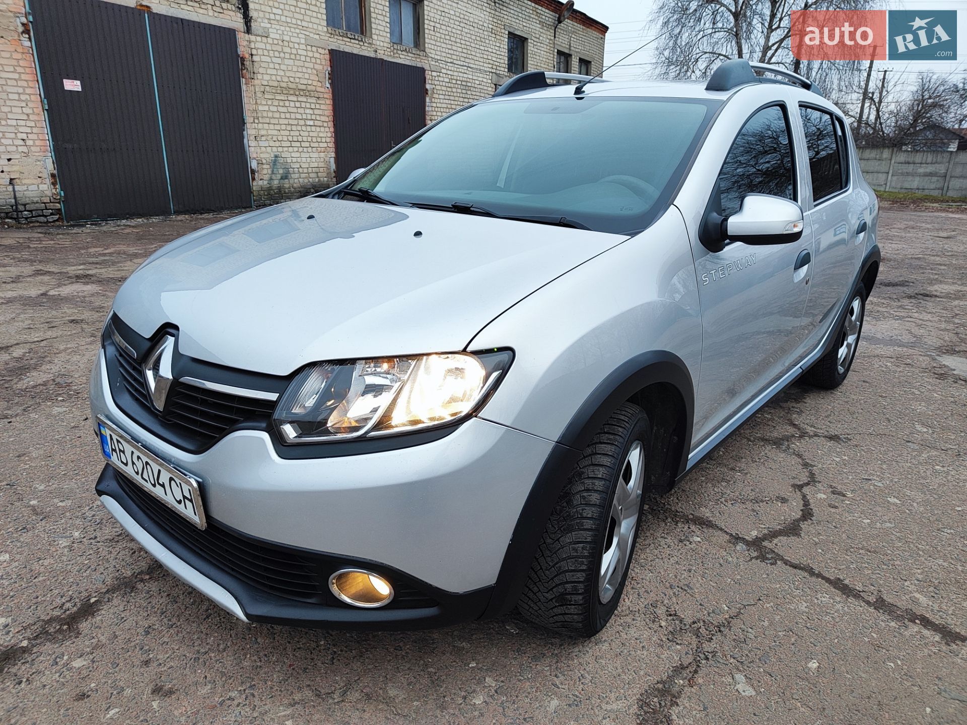 RENAULT SANDERO 2015