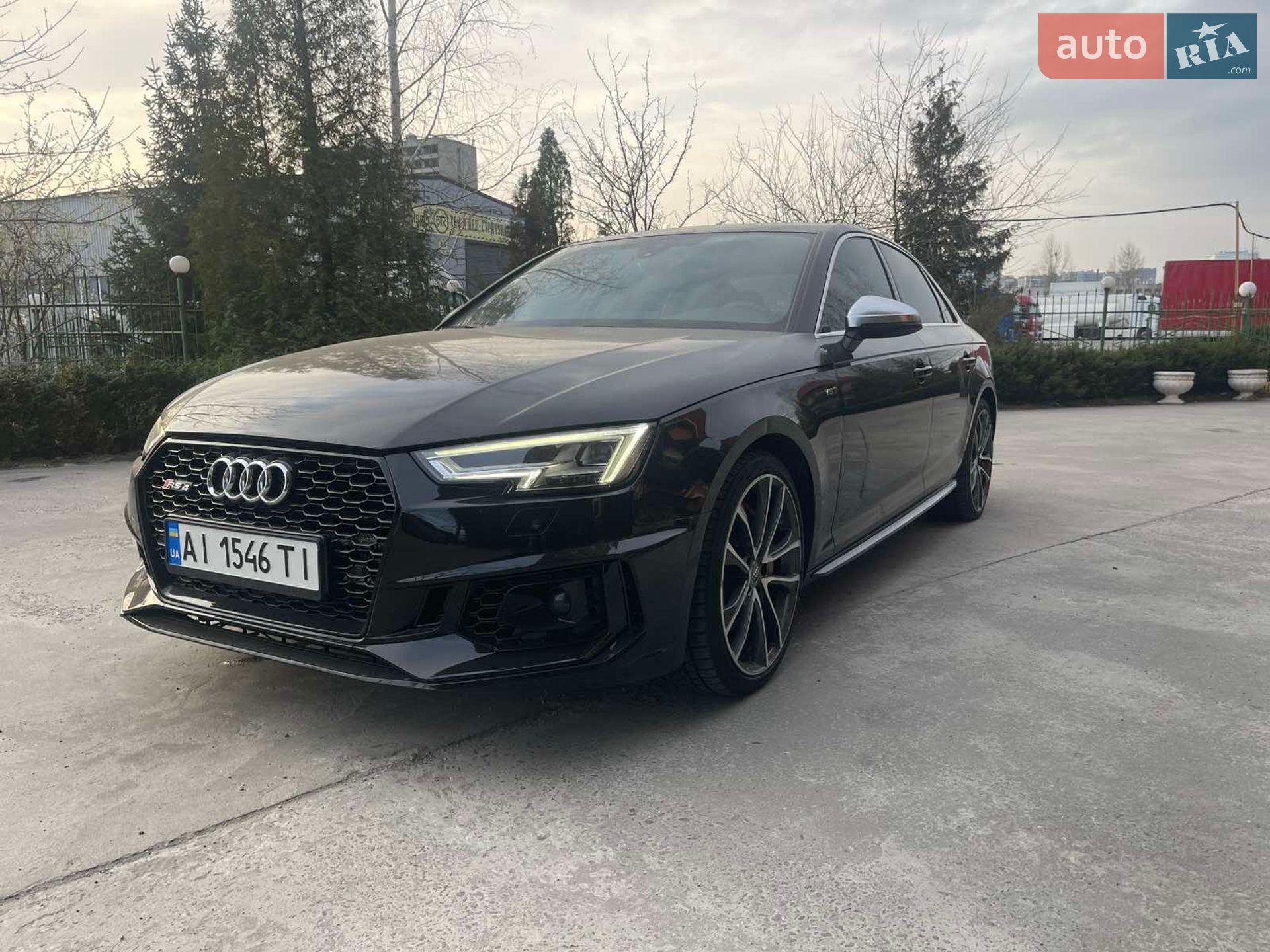 AUDI S4 2017