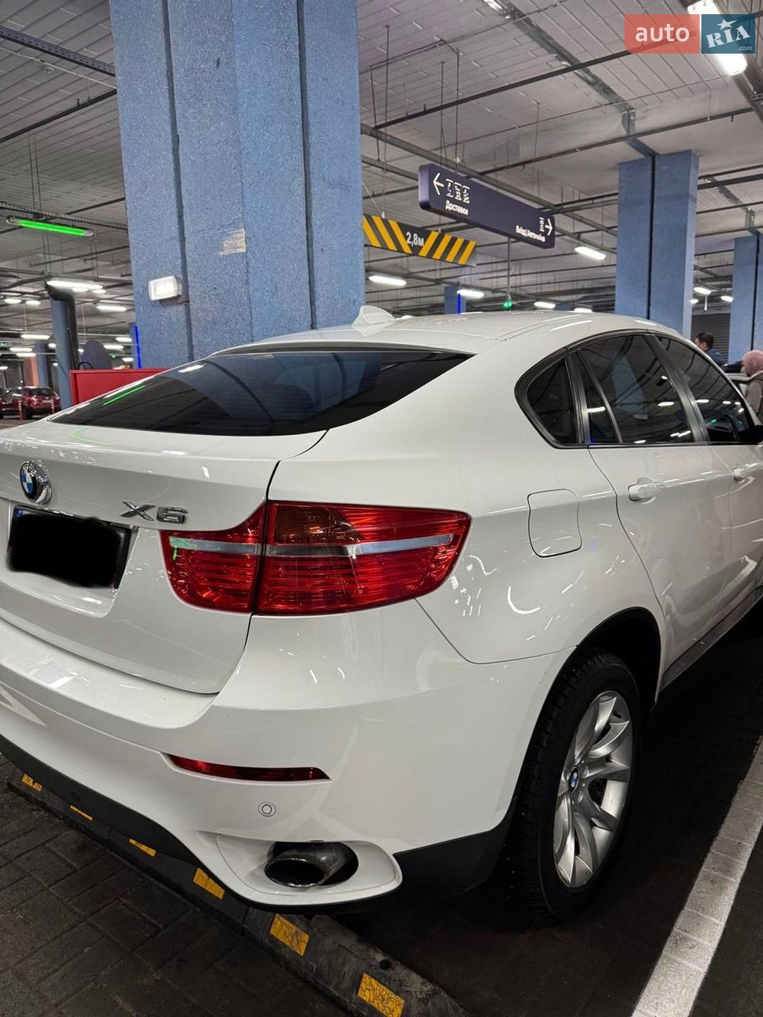 Головне фото звіту автомобіля BMW X6 2008