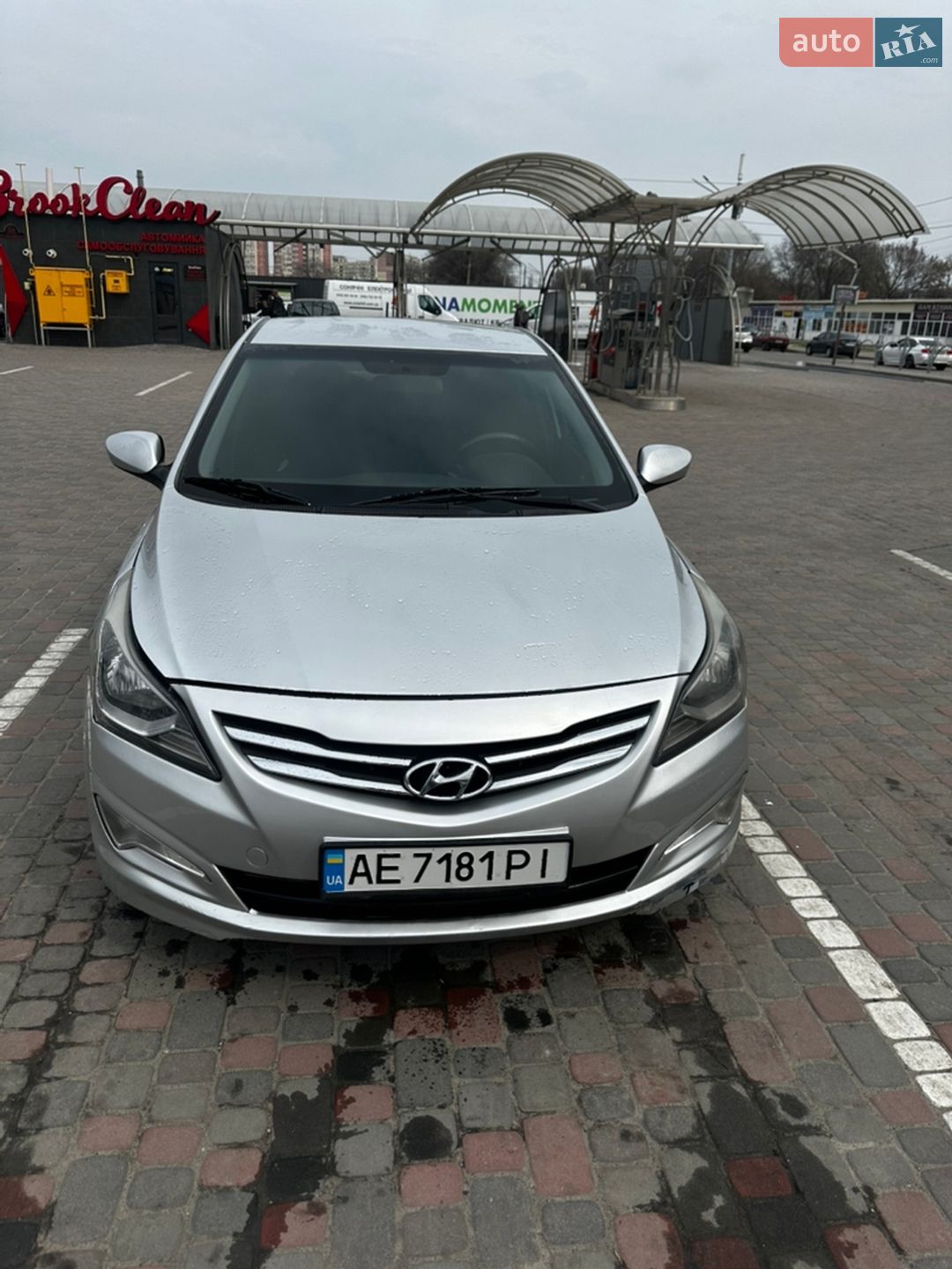 HYUNDAI ACCENT 2016