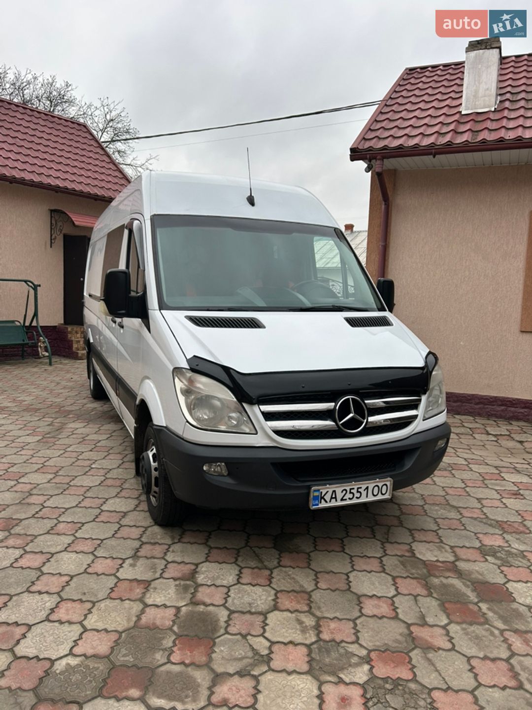 MERCEDES-BENZ SPRINTER 519 CDI 2011