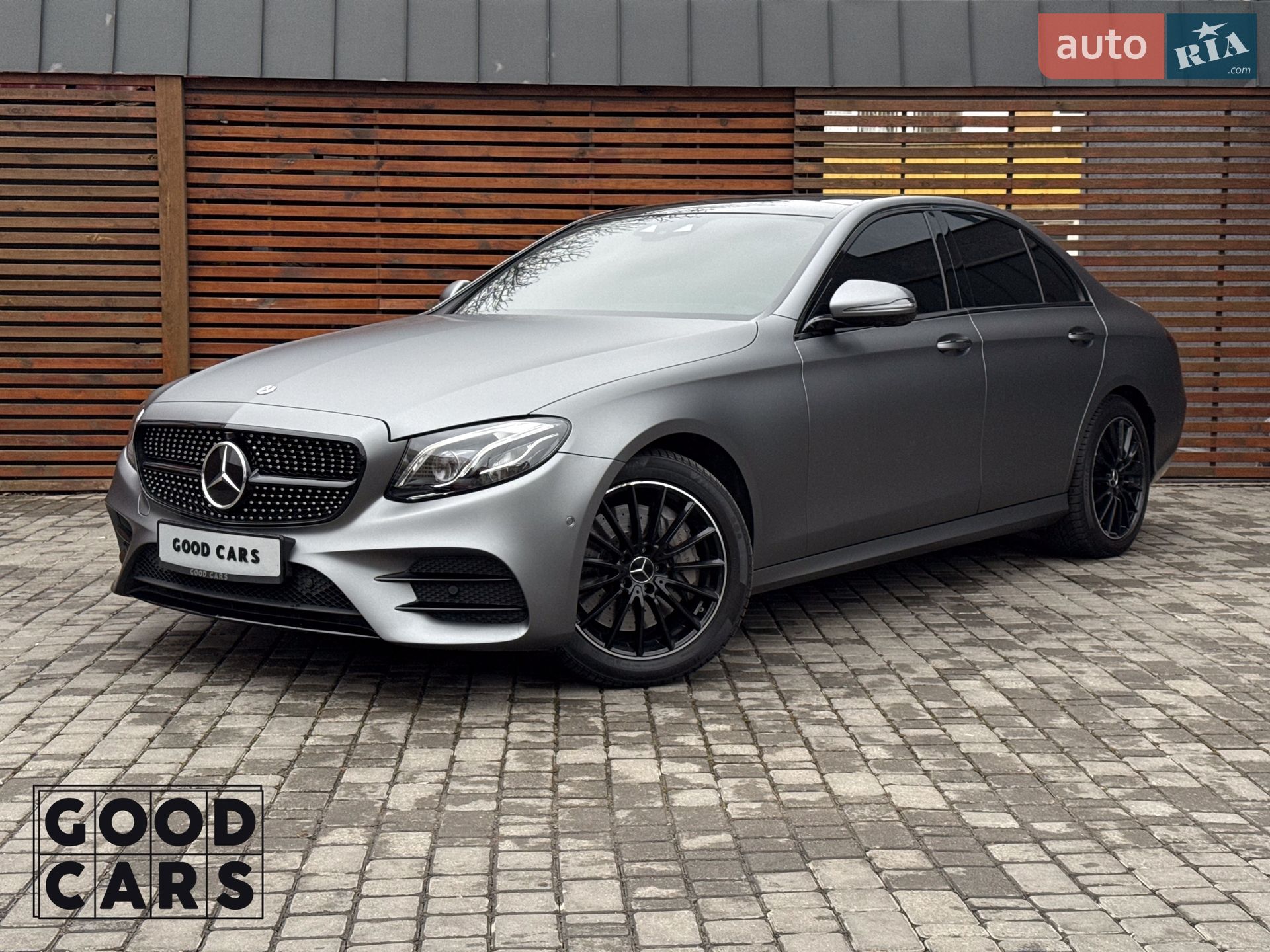 MERCEDES-BENZ E 400 2018
