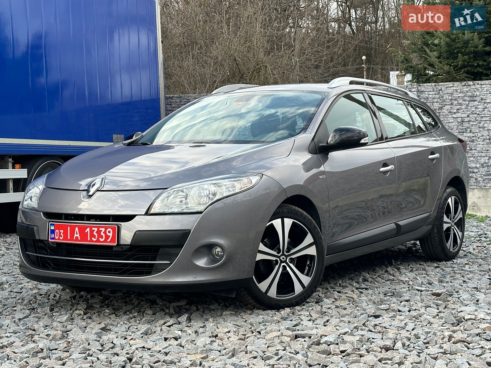 RENAULT MEGANE 2011