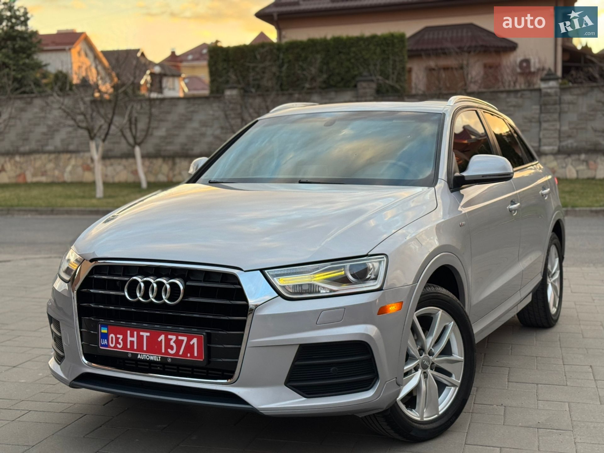 AUDI Q3 2016