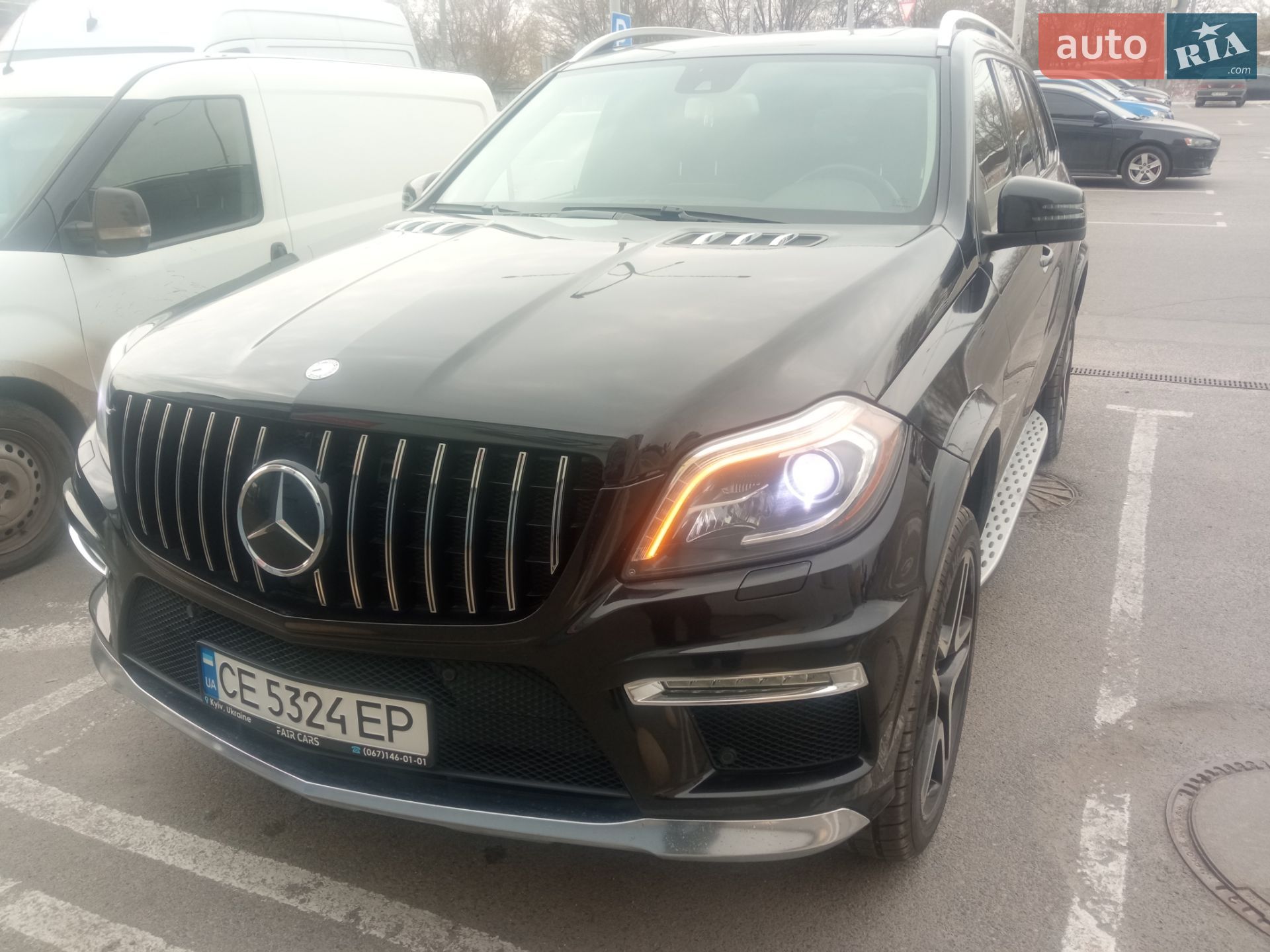 MERCEDES-BENZ GL 550 2012