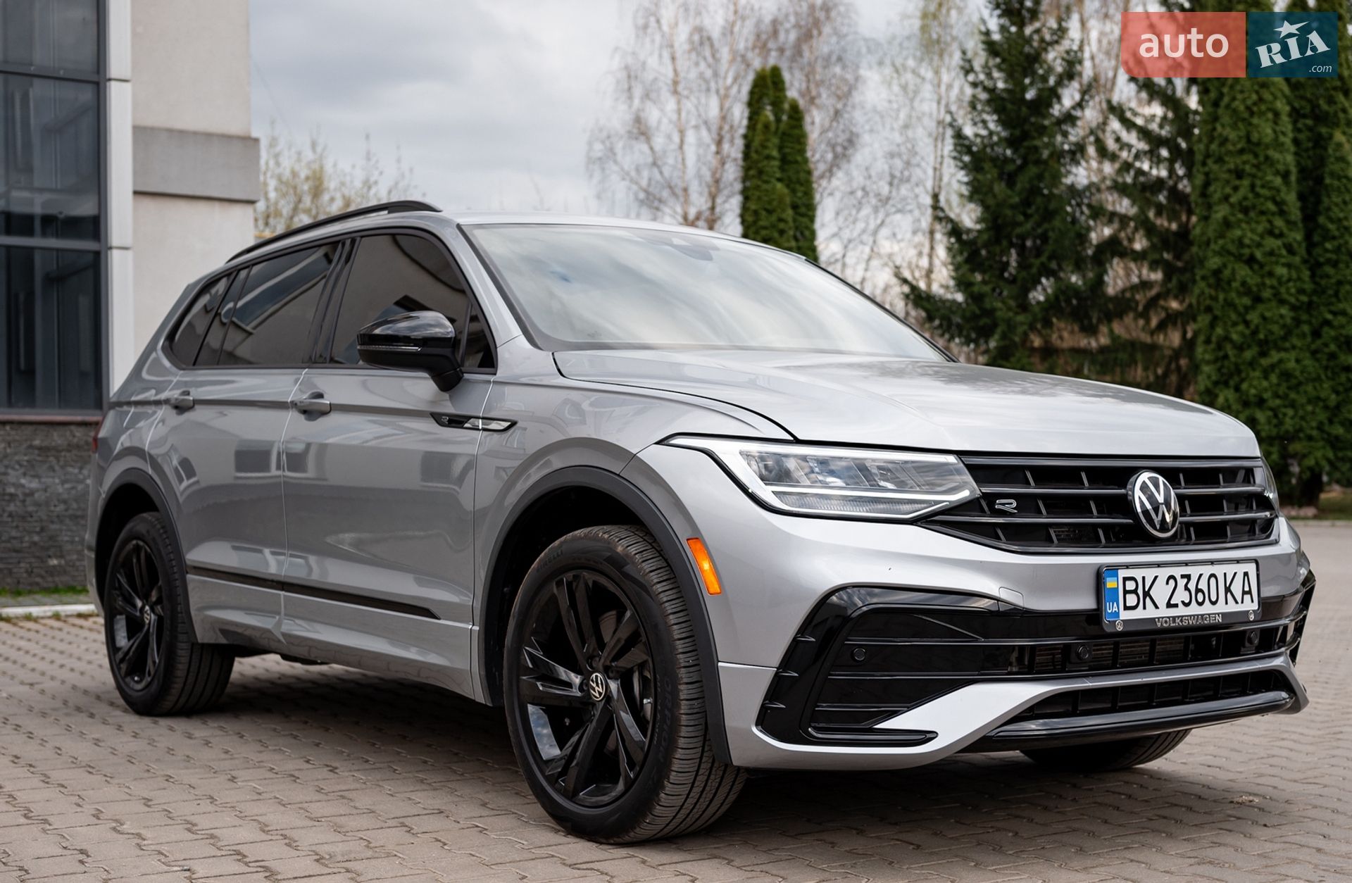 Головне фото звіту автомобіля VOLKSWAGEN TIGUAN 2023