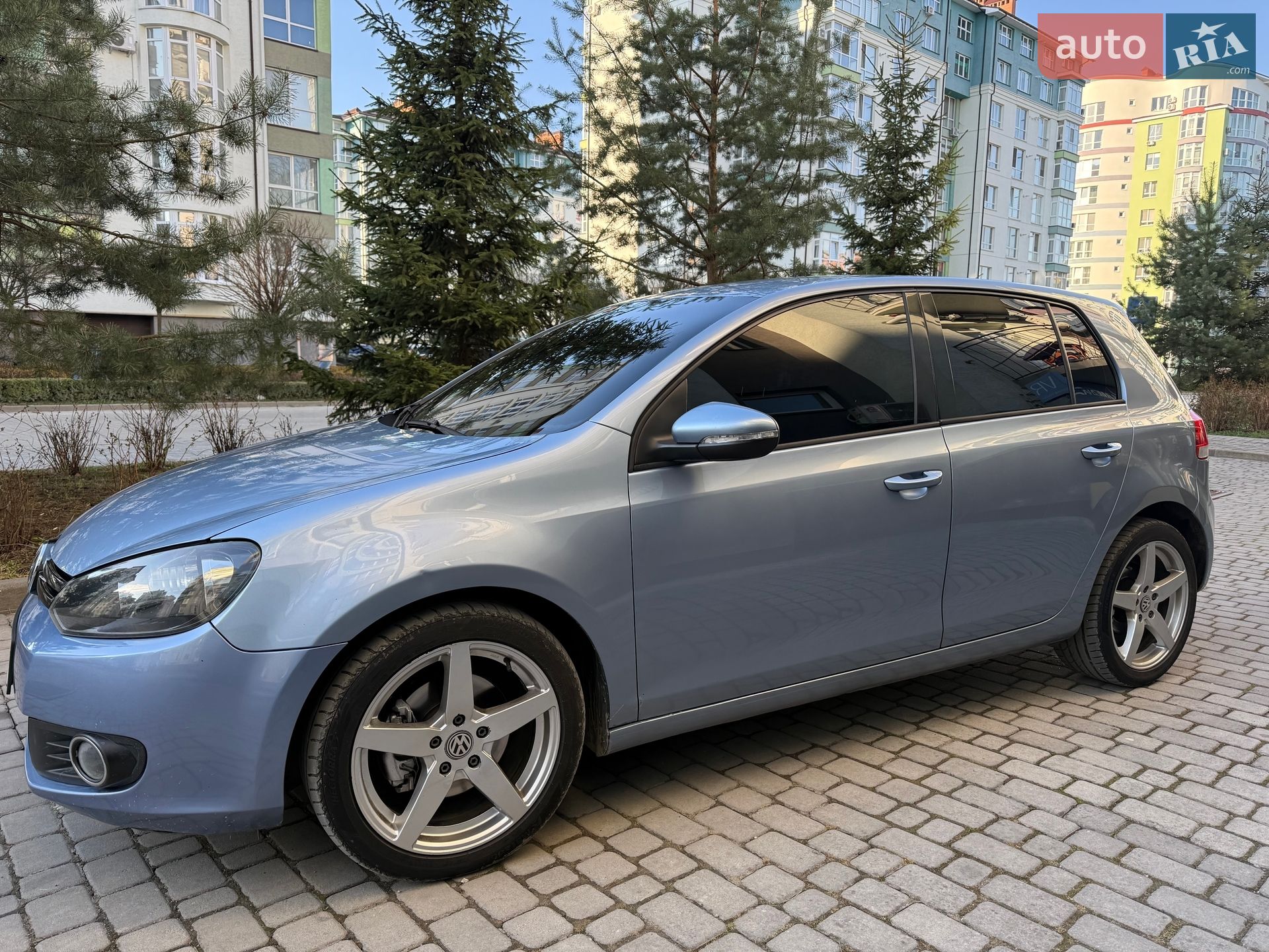 VOLKSWAGEN GOLF 2011