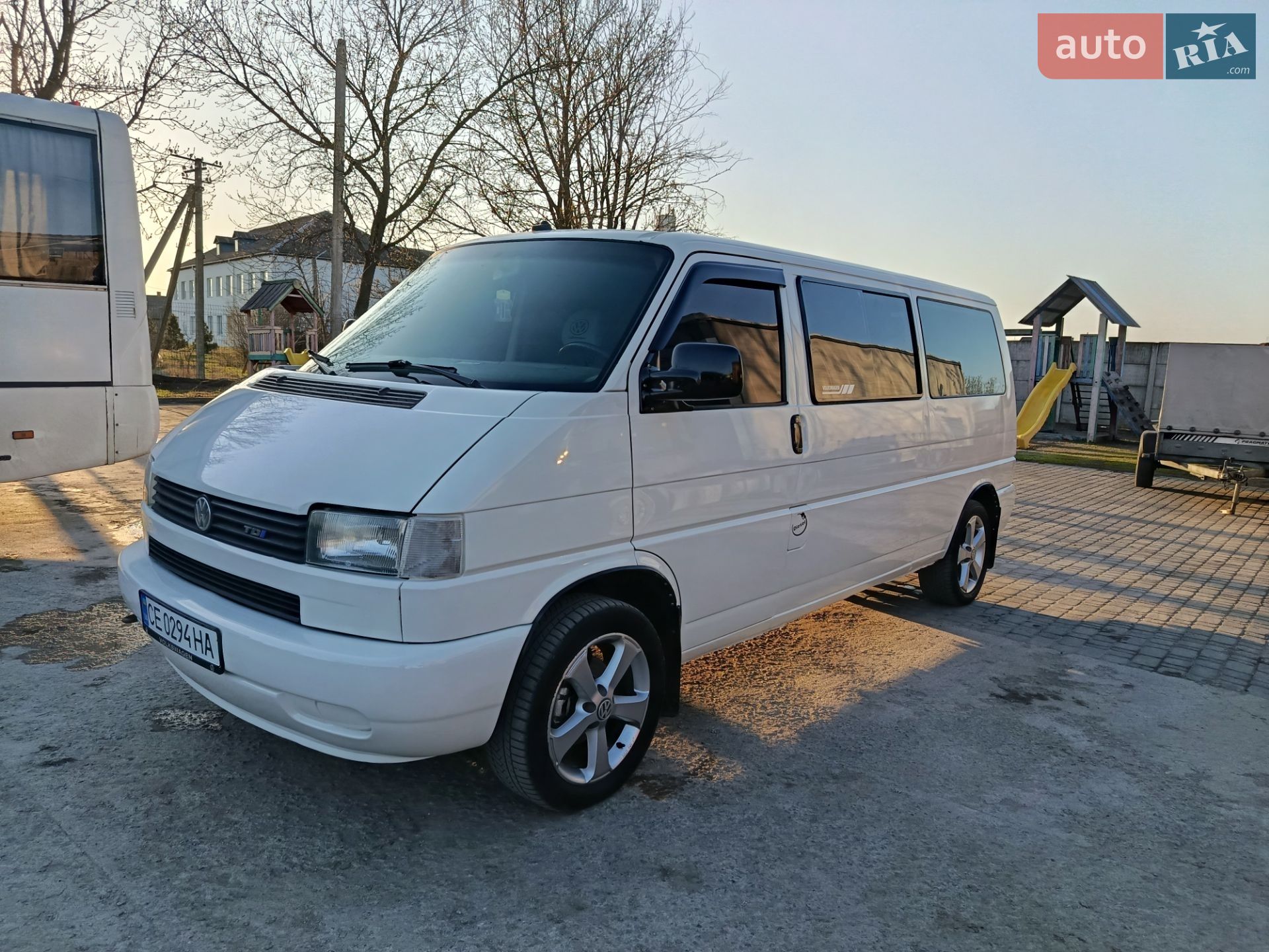 VOLKSWAGEN TRANSPORTER 2000