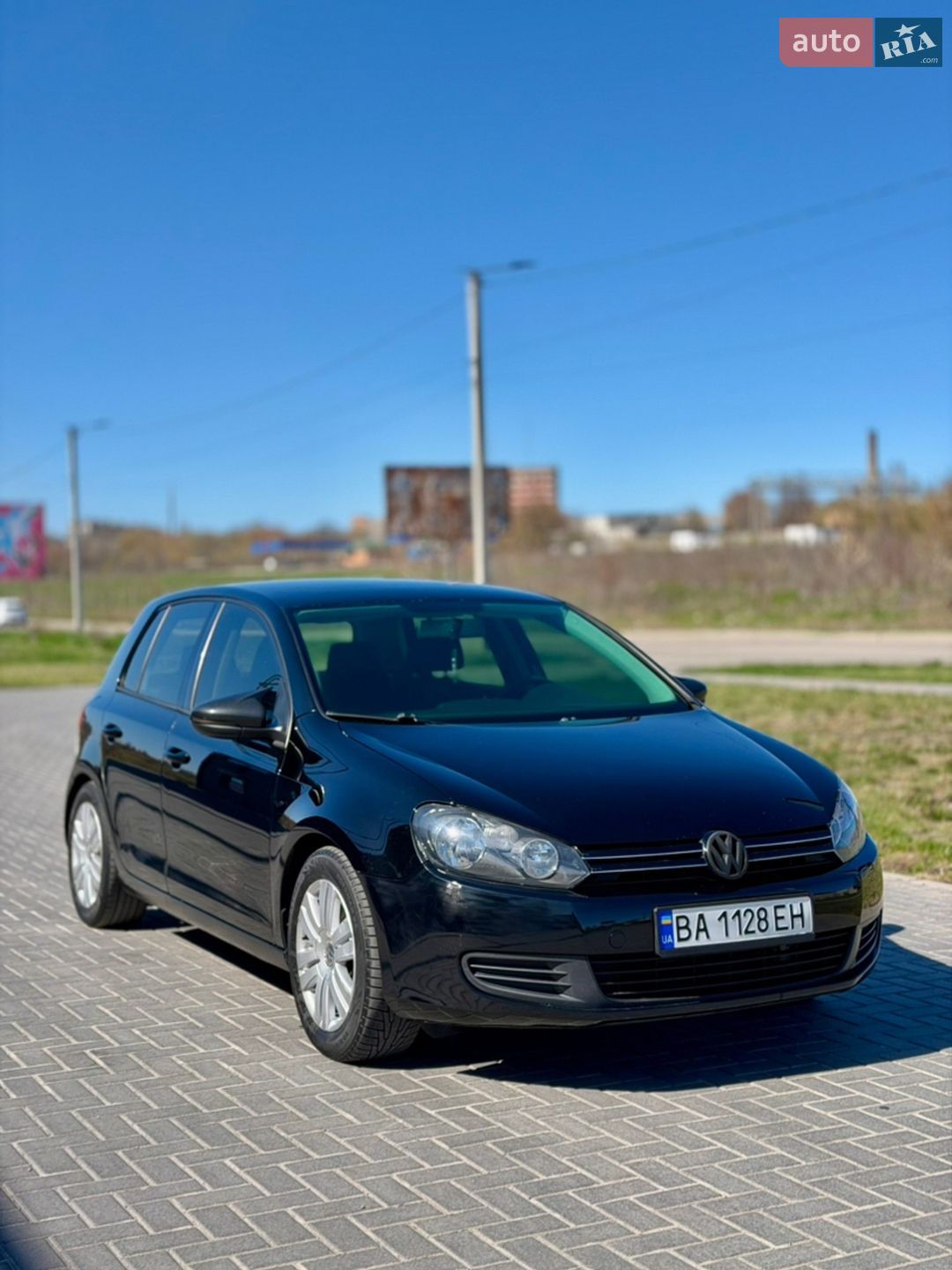 VOLKSWAGEN GOLF 2012