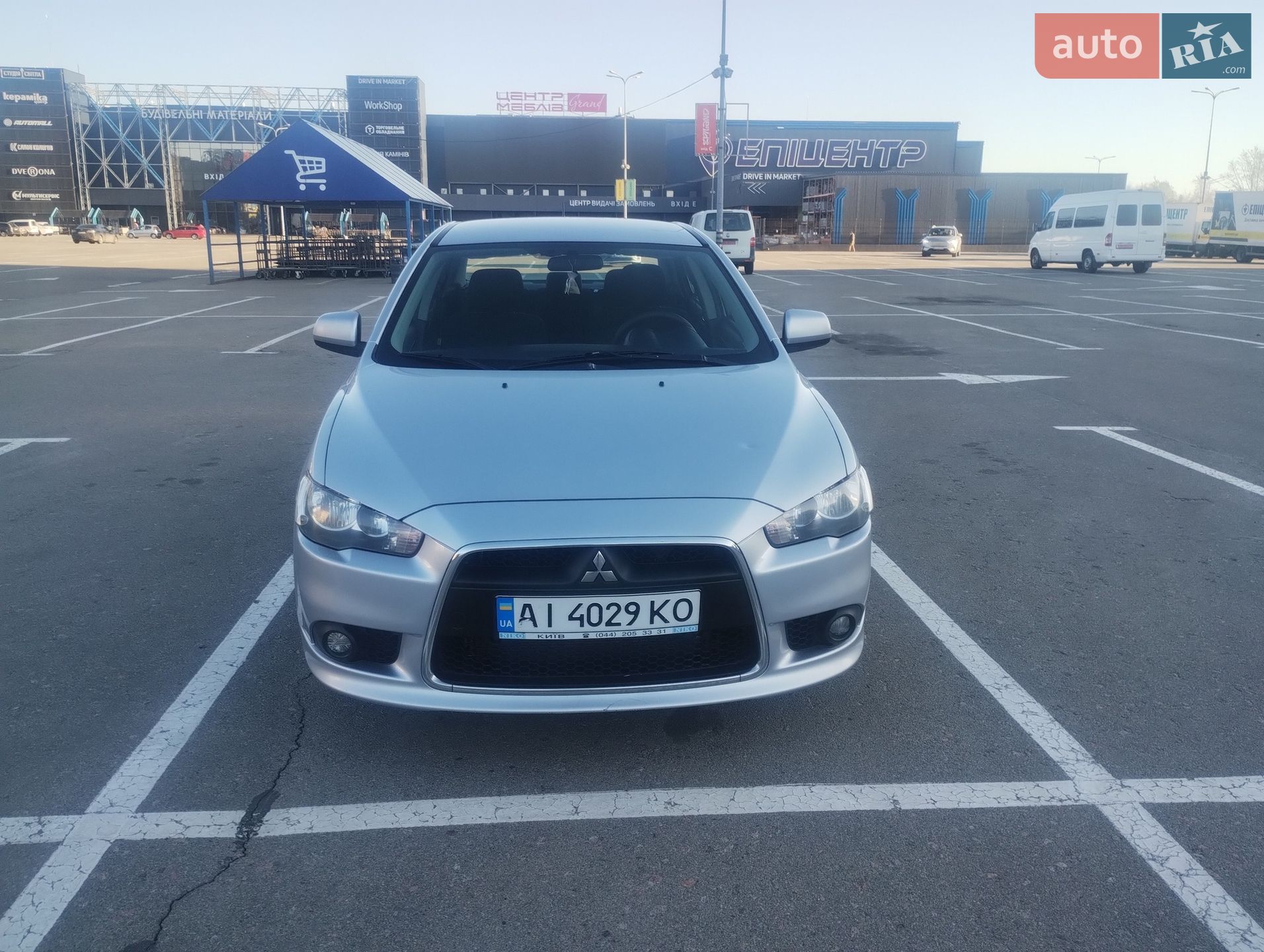 Головне фото звіту автомобіля MITSUBISHI LANCER 2012