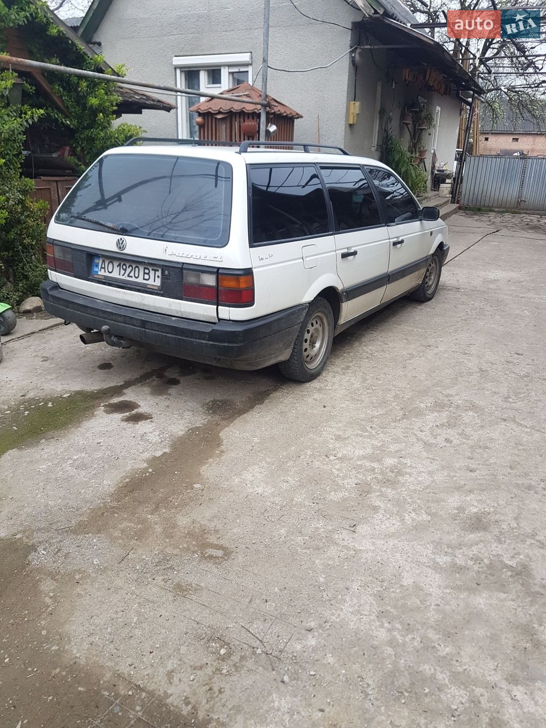 VOLKSWAGEN PASSAT 1990