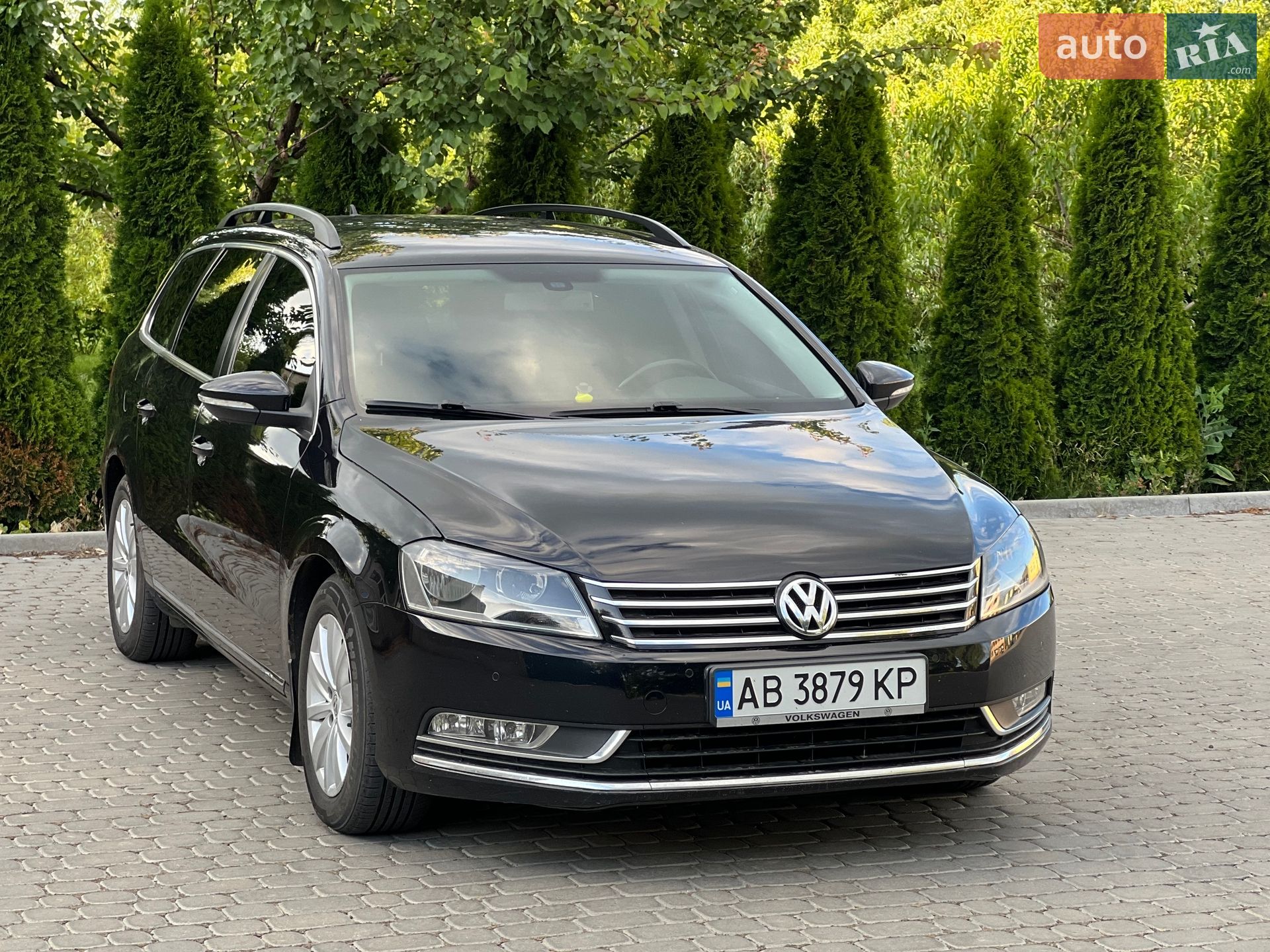 VOLKSWAGEN PASSAT 2011