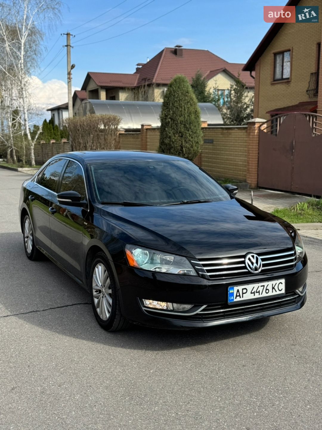 VOLKSWAGEN PASSAT 2013