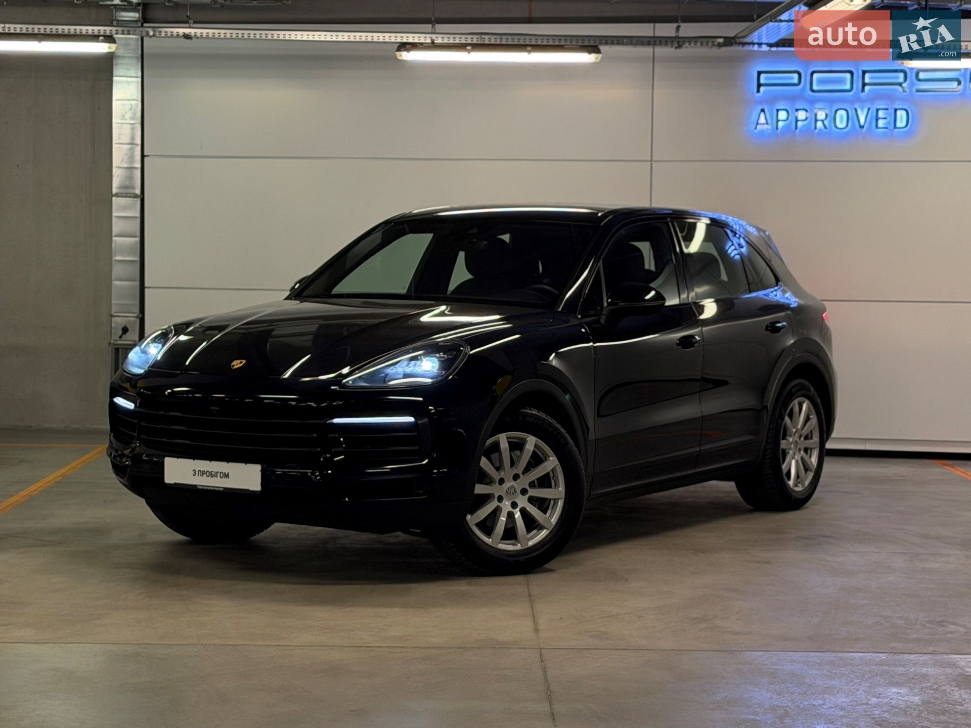 Головне фото звіту автомобіля PORSCHE CAYENNE 2019