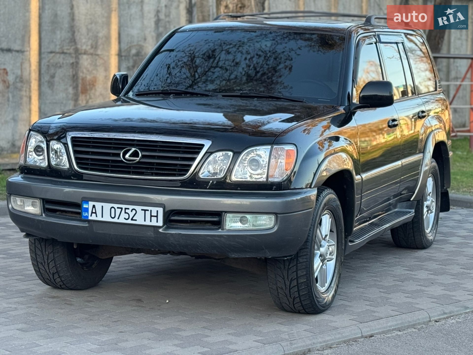 LEXUS LX 470 1999