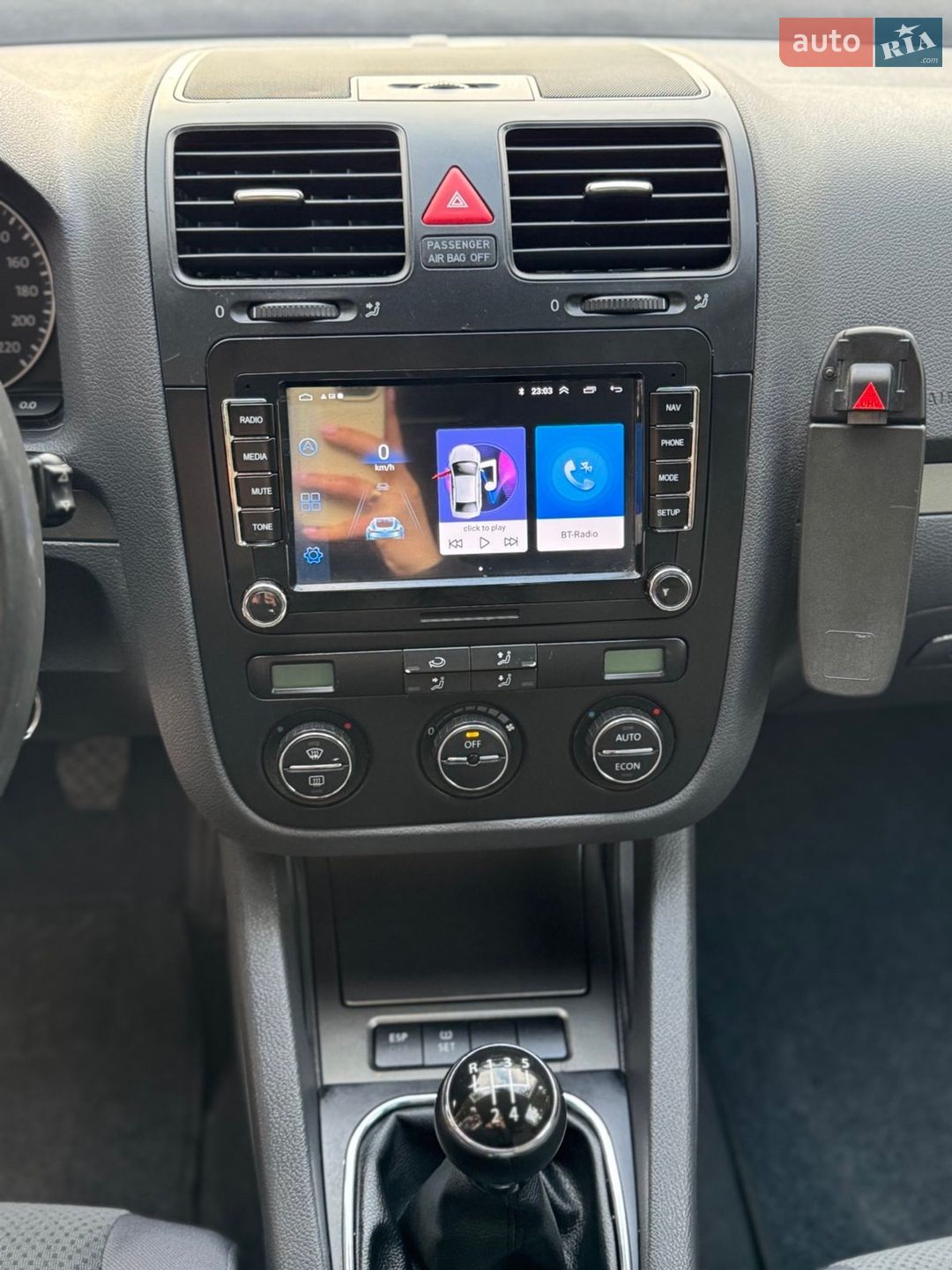 VOLKSWAGEN GOLF 2005